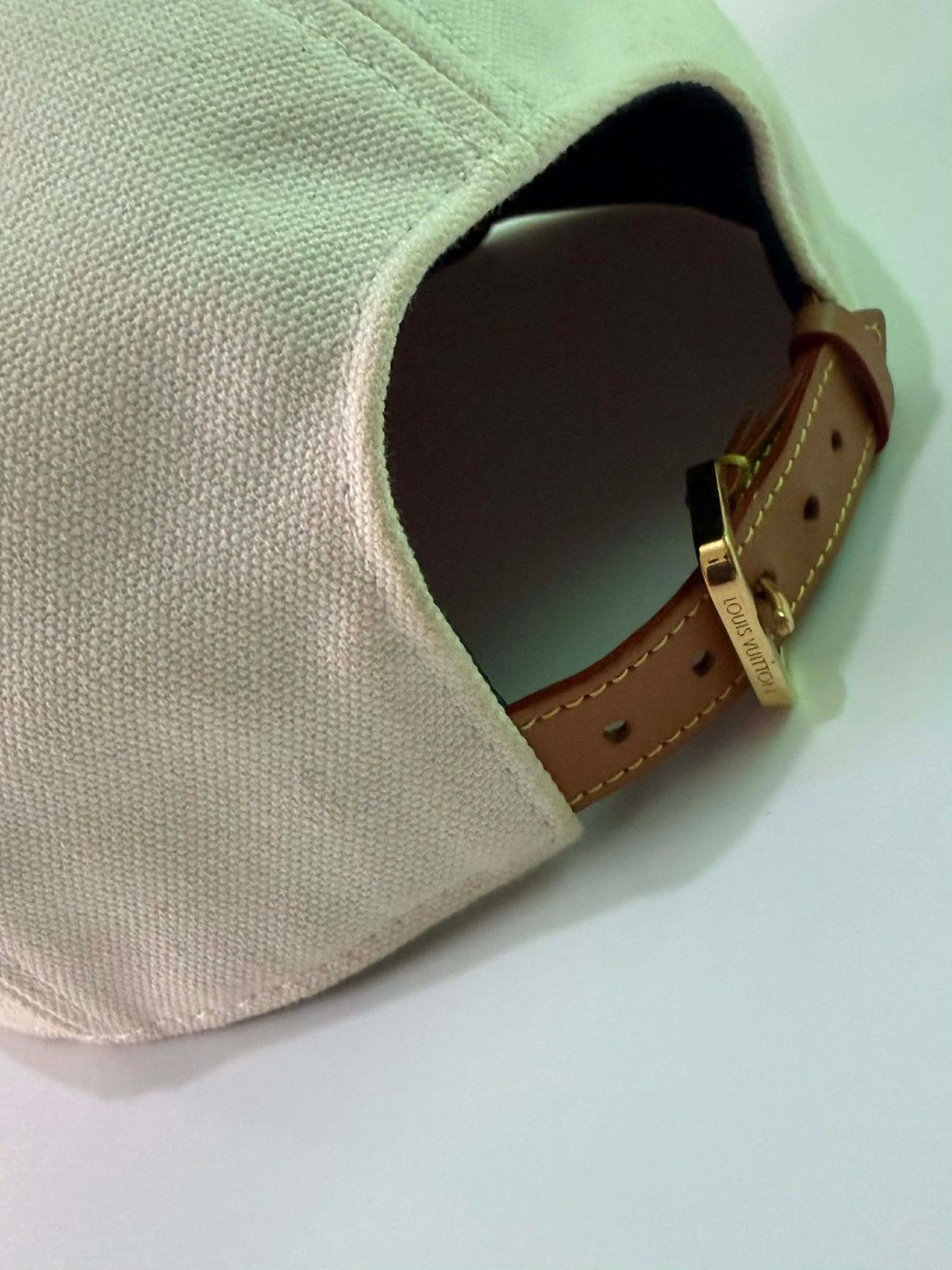 Louis Vuitton Louis Vuitton S/S23 Rainbow Cap Size ONE SIZE - 6 Thumbnail
