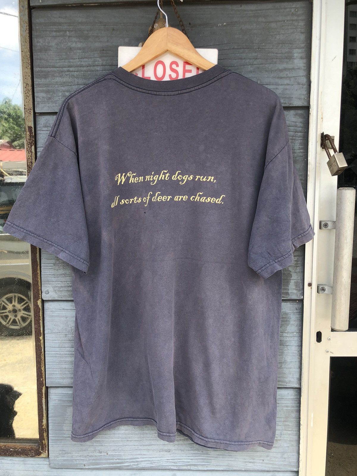 Vintage Vintage The Merry Wives Of Windsor Shakespeare Quotes Tee Size US XL / EU 56 / 4 - 7 Thumbnail