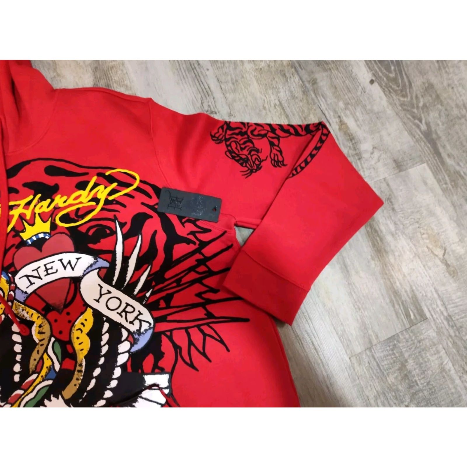 Ed Hardy Ed Hardy Men’s Hoodie Pullover New York Skull Snake Eagle Tiger Red Size L NWT Size US L / EU 52-54 / 3 - 6 Thumbnail