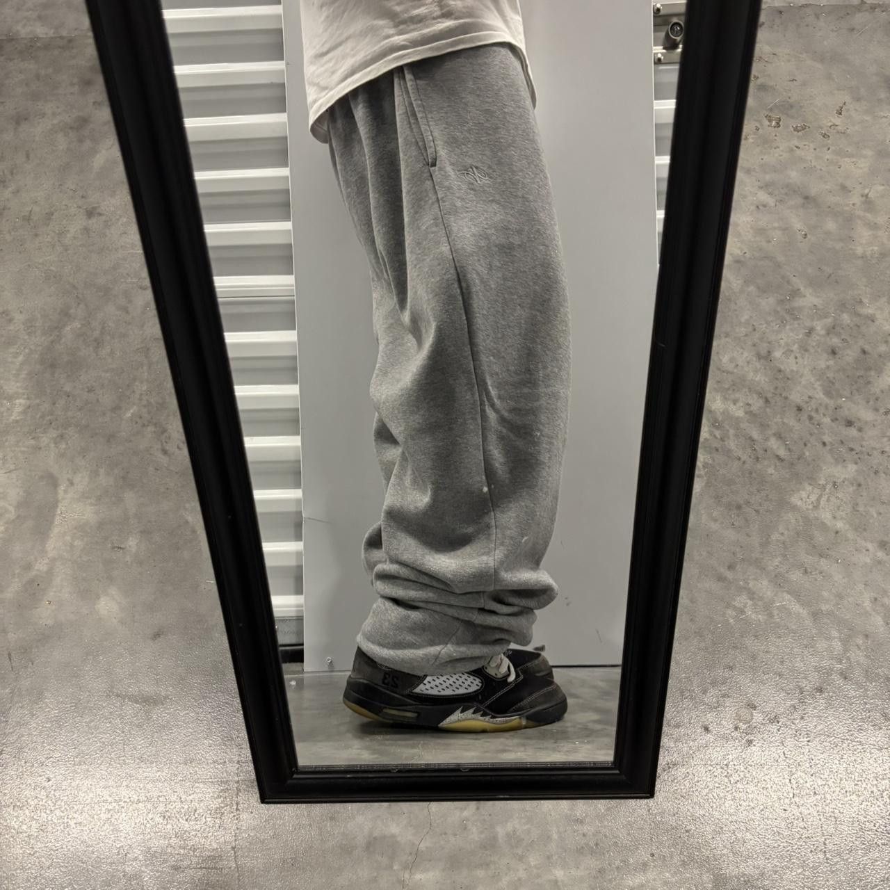 Japanese Brand × Vintage Crazy Vintage Y2K/2000s Baggy Light Grey Comfy Skater Essential Sweatpants! Size US 36 / EU 52 - 2 Thumbnail