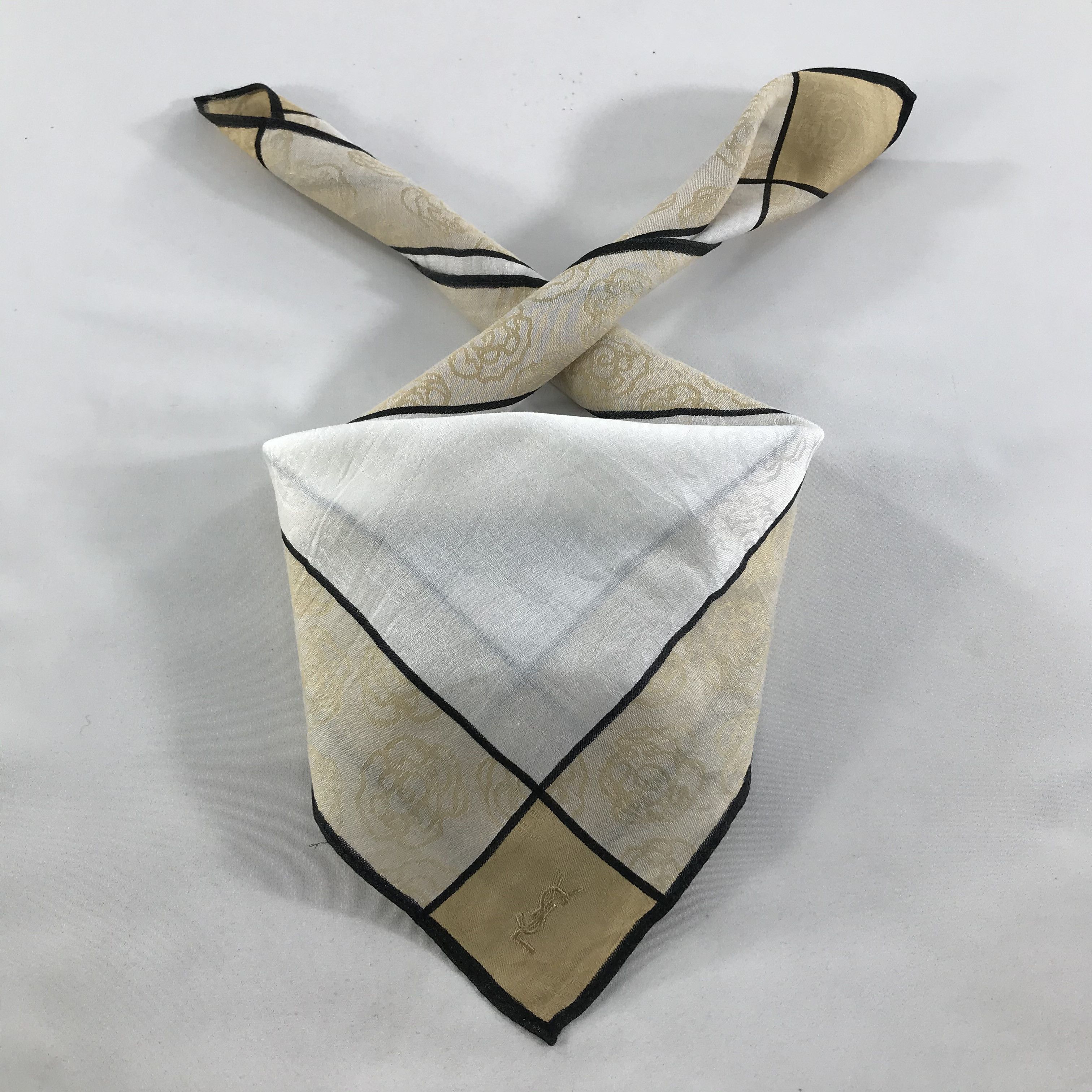 Vintage × Yves Saint Laurent Yves Saint Laurent Bandana / Handkerchief/Neckerchief -S1352 Size ONE SIZE - 3 Thumbnail