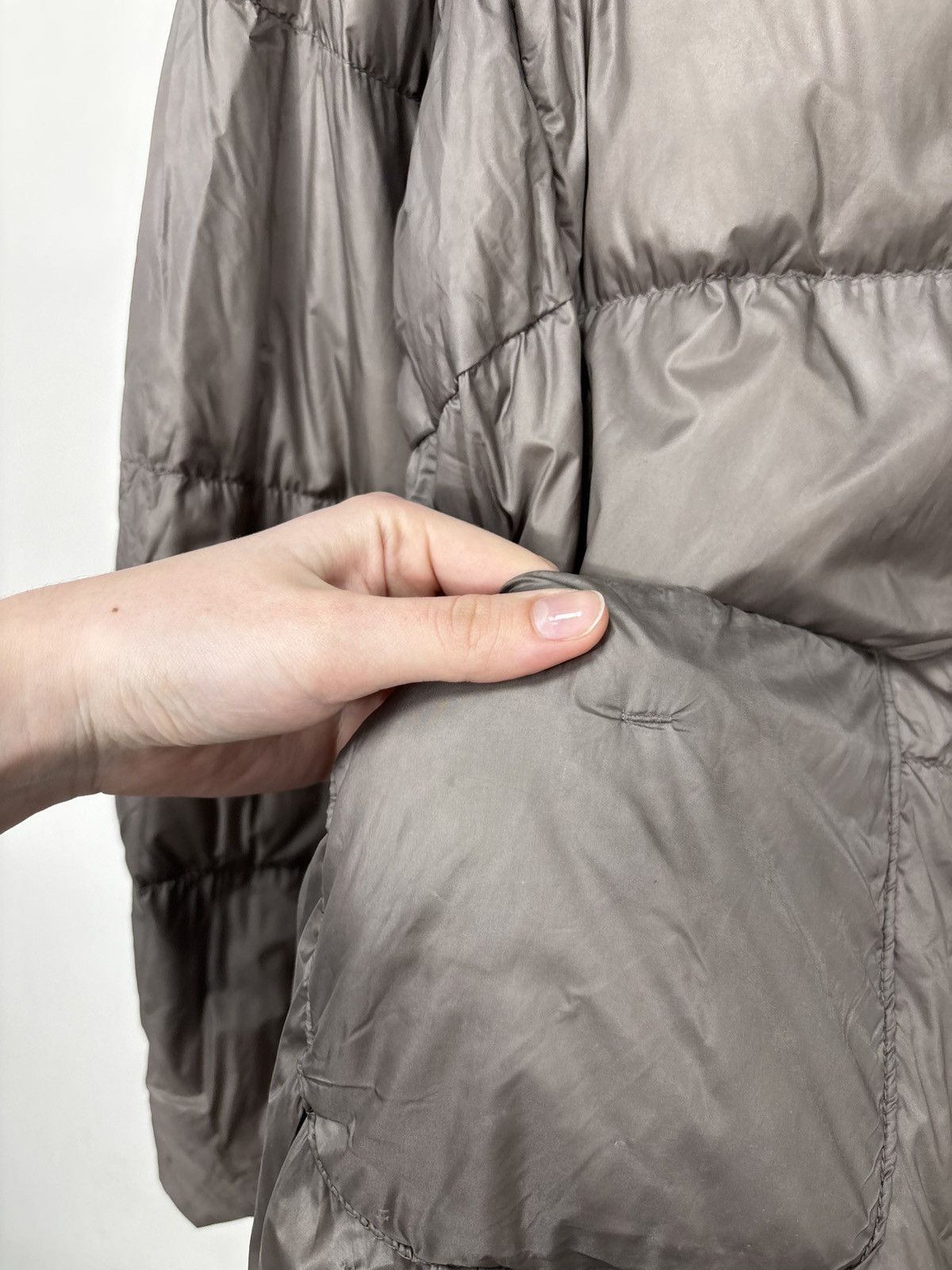 Jil Sander × Uniqlo Jil Sander x Uniqlo +J Women’s Brown Lightweight Down Jacket Size L / US 10 / IT 46 - 7 Thumbnail