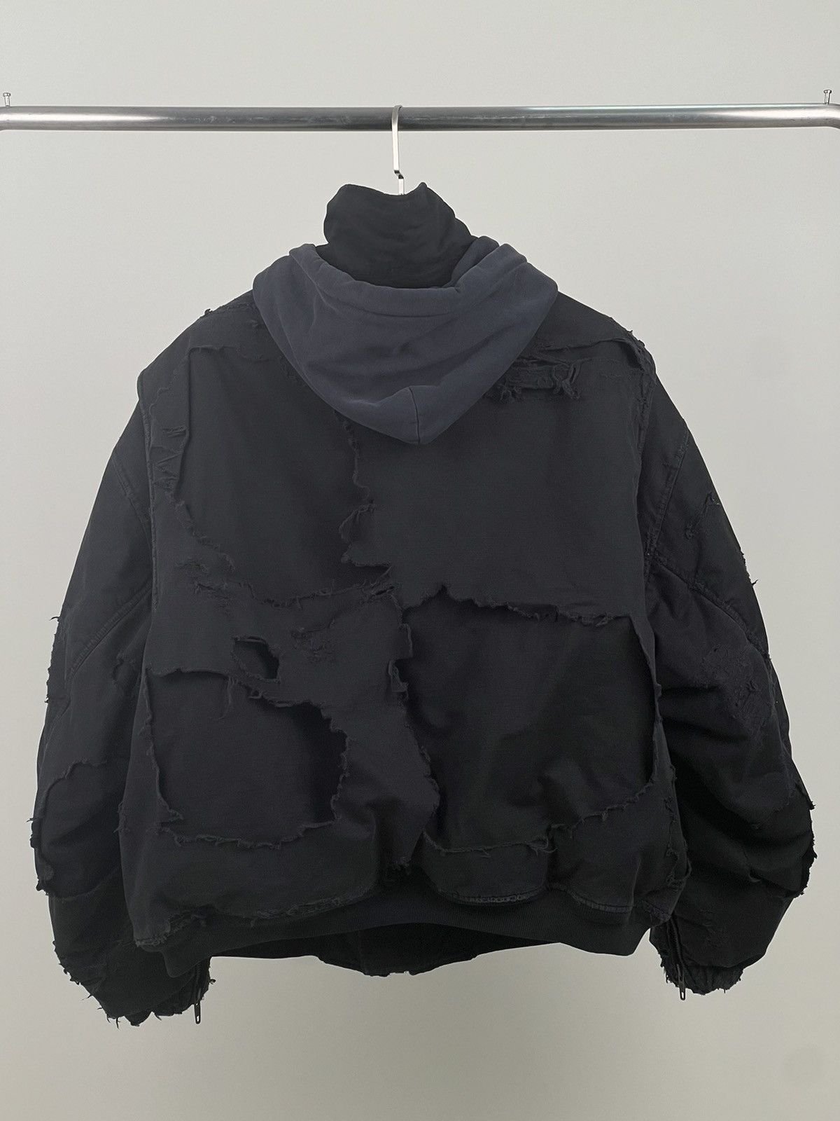 Balenciaga Destroyed bomber jacket size 2 Size US M / EU 48-50 / 2 - 10 Thumbnail