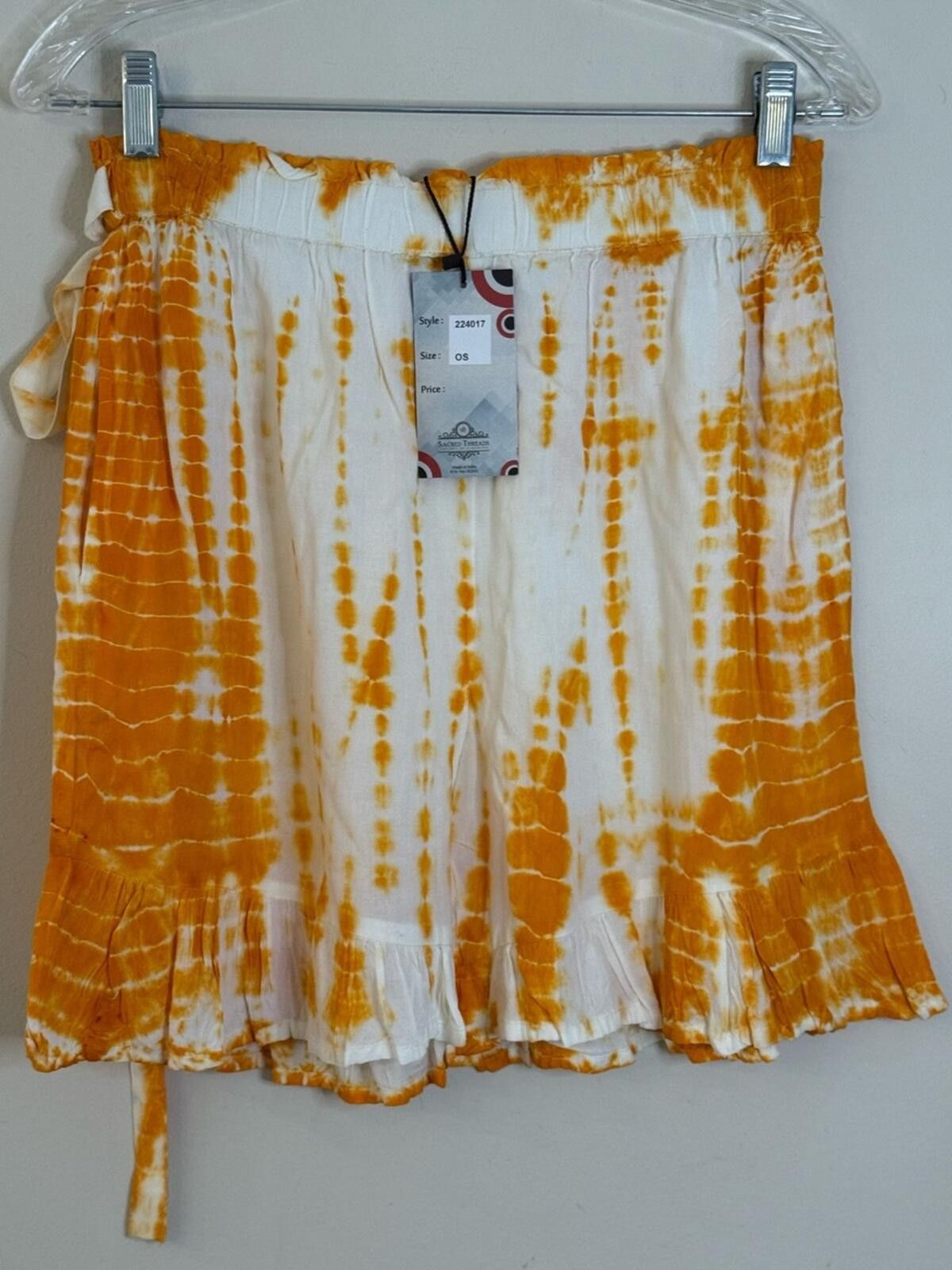 Other Sacred Threads tie dye shorts orange white pockets ruffles Size 30" / US 8 / IT 44 - 1 Thumbnail