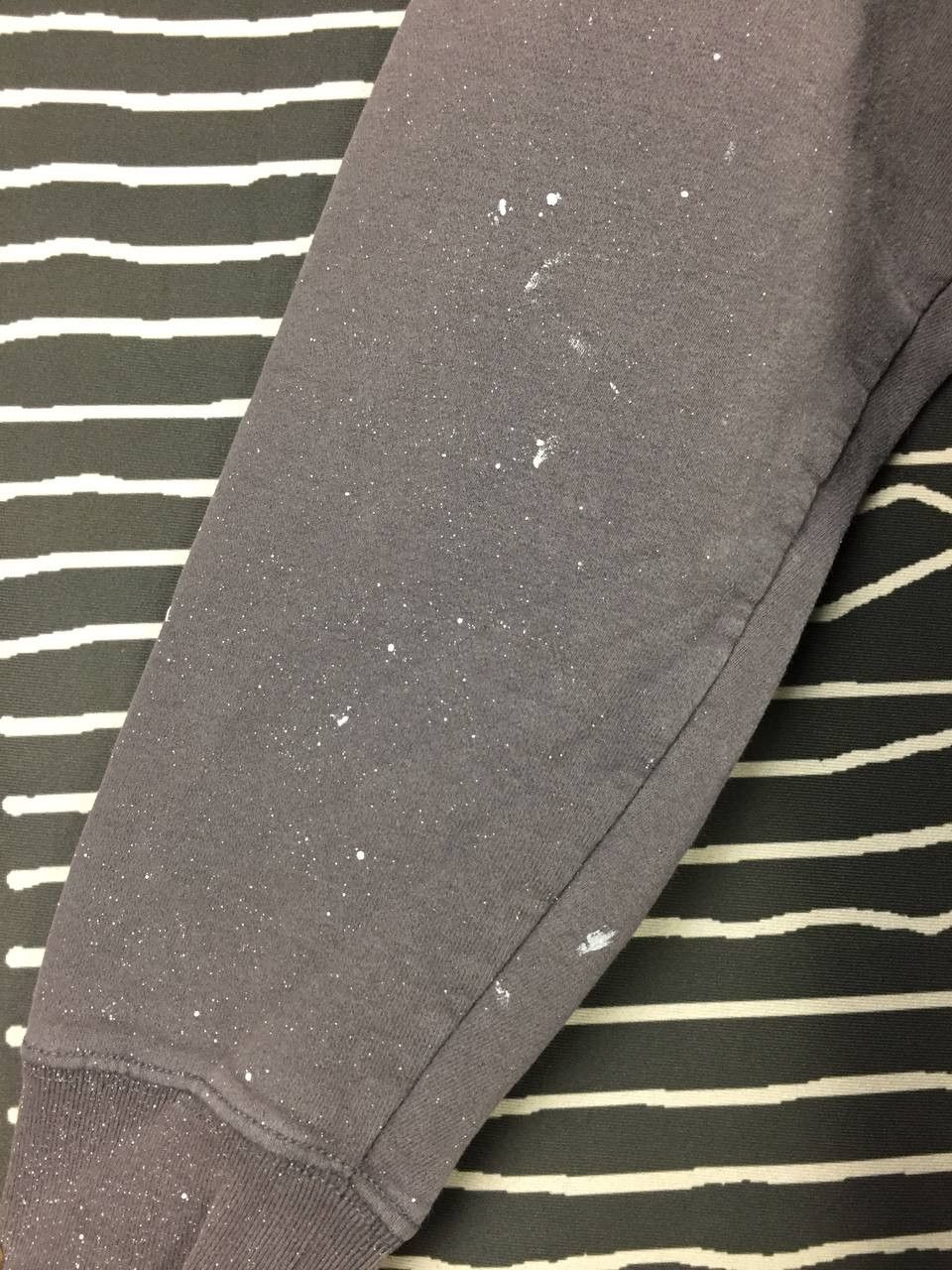 The North Face The North Face Big Logo Distressed Paint Splatter Sweatshirt Size US M / EU 48-50 / 2 - 10 Thumbnail
