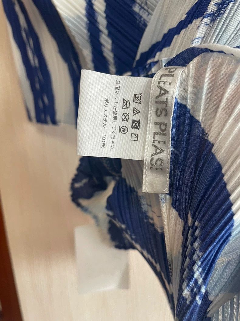 Issey Miyake Issey Miyake size:3 White and blue pleated short sleeves Size XS / US 0-2 / IT 36-38 - 3 Thumbnail