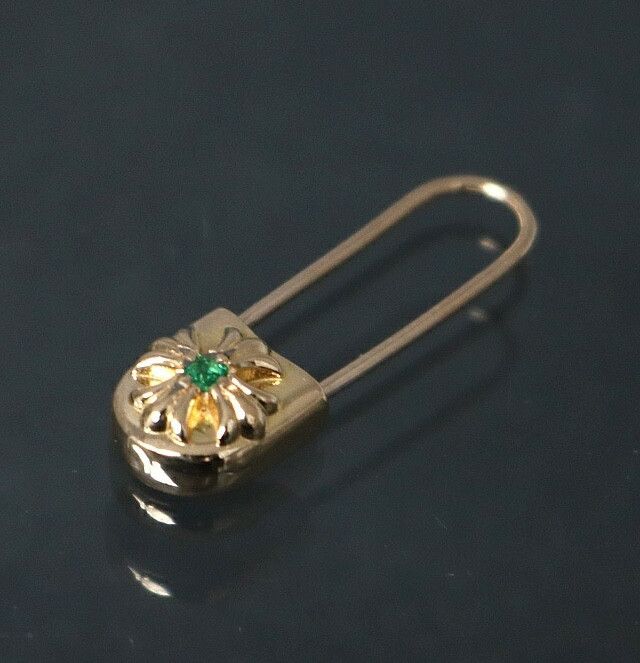 Chrome Hearts Chrome Hearts 22k Emerald Safety Pin Earring Size ONE SIZE - 1 Thumbnail
