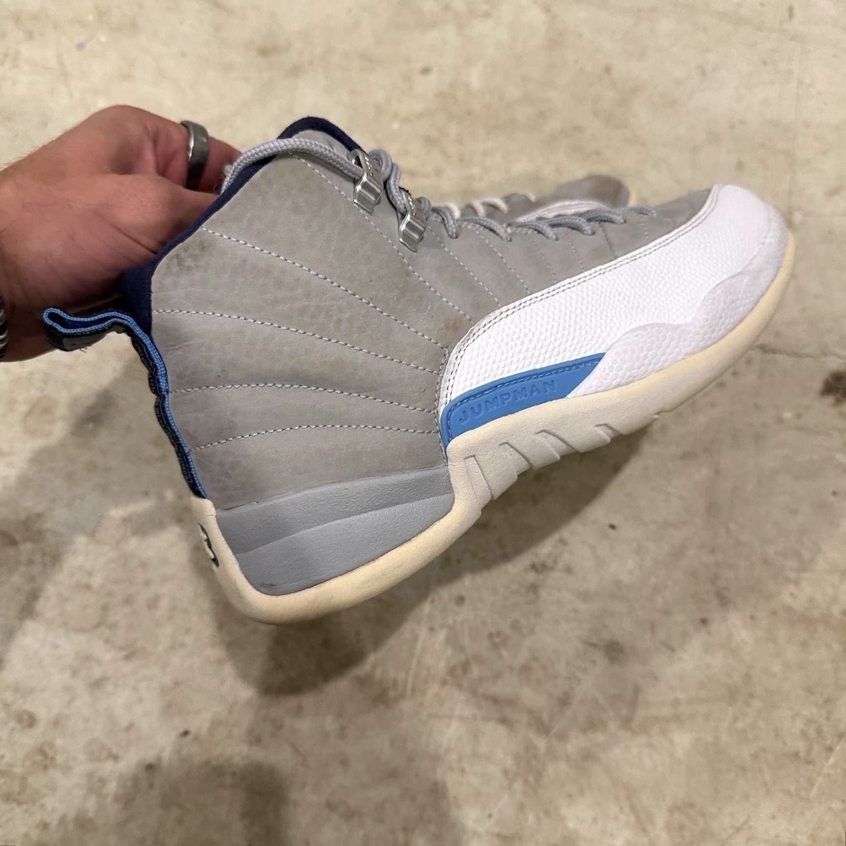 Jordan Brand Nike Air Jordan 12 Retro University Blue Wolf Grey Men’s Size 7.5 Sneakers Size US 8 / EU 41 - 2 Thumbnail