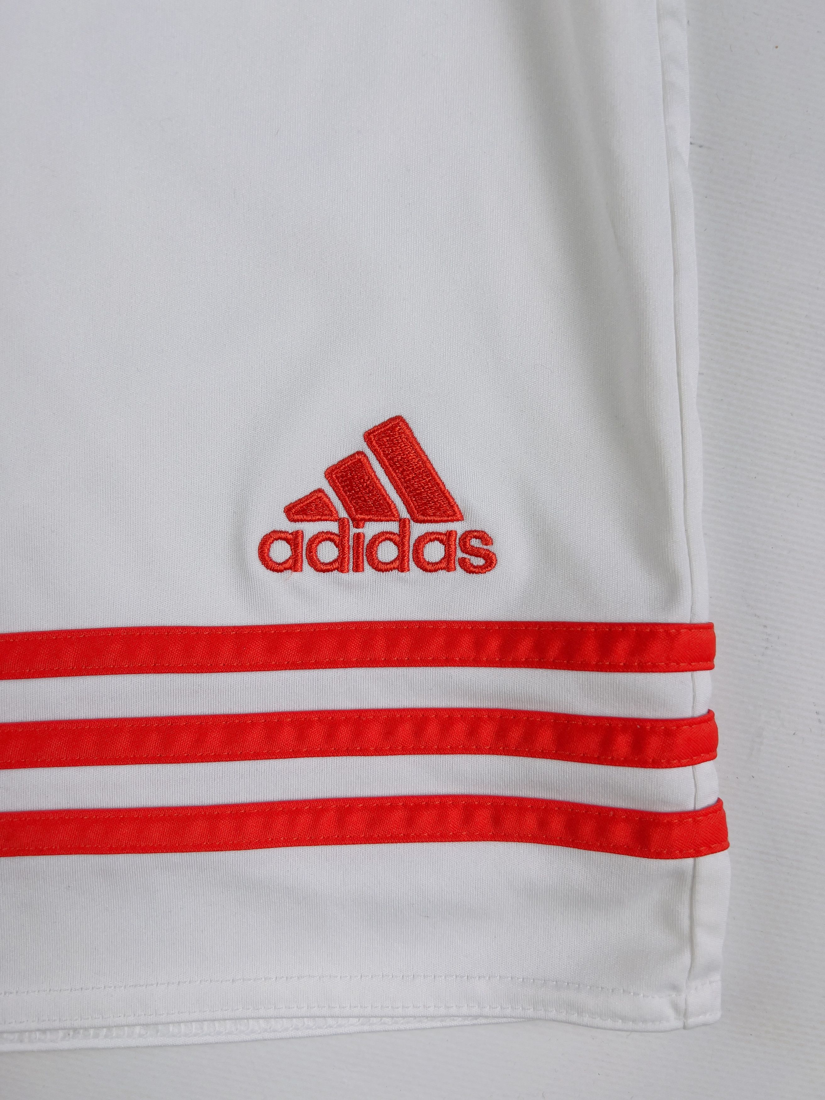 Adidas Adidas Shorts Size US 34 / EU 50 - 2 Thumbnail