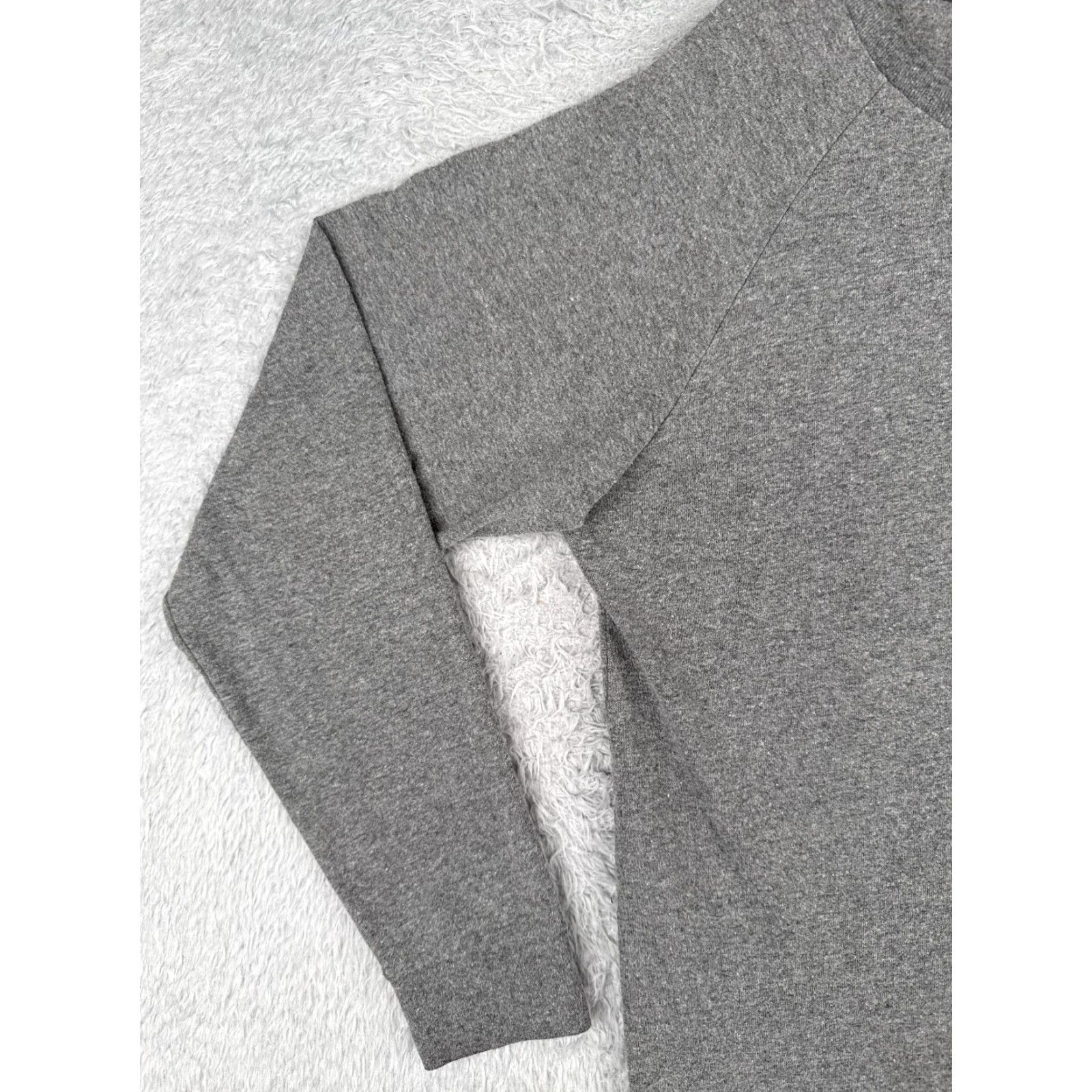 Patagonia Patagonia Shirt Adult Large Gray Long Sleeve Crew Neck Polyester Blend Size L / US 10 / IT 46 - 3 Thumbnail