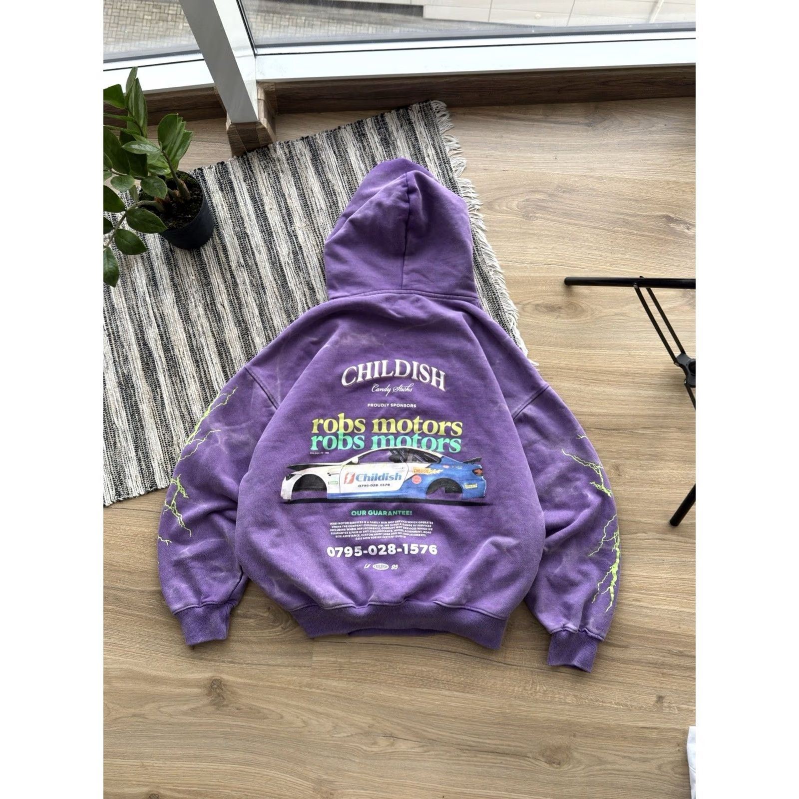 Vintage VINTAGE Childish Hoodie Mens M Purple 1995 Racing Rare 90s Streetwear Car M3 E92 arcade-inspired? Size US M / EU 48-50 / 2 - 2 Thumbnail