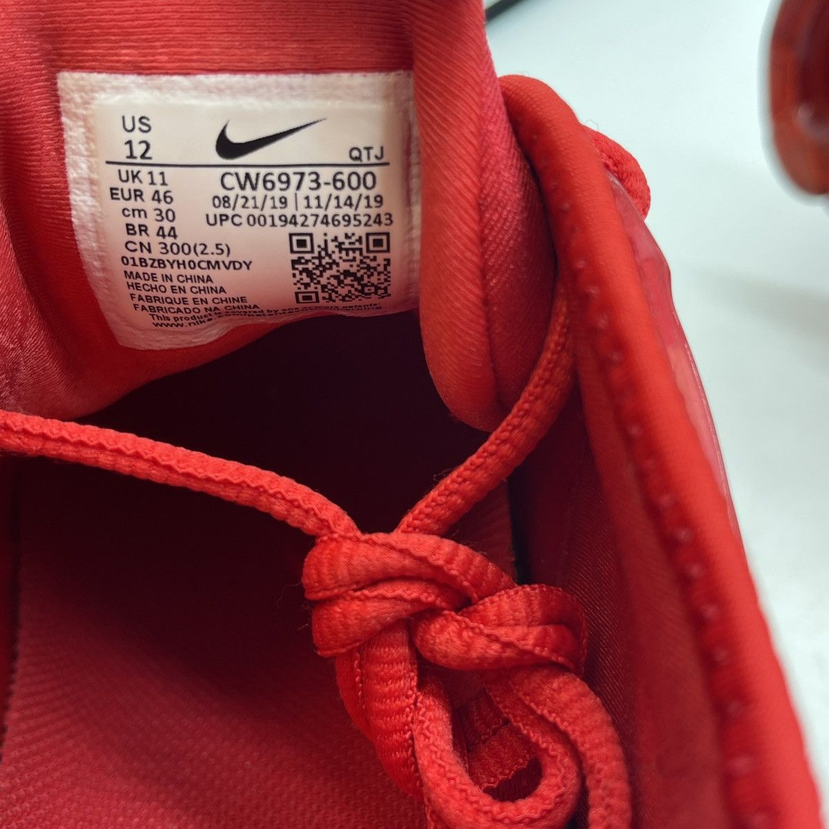 Nike Air vapormax triple red Size US 11.5 / EU 44-45 - 8 Thumbnail