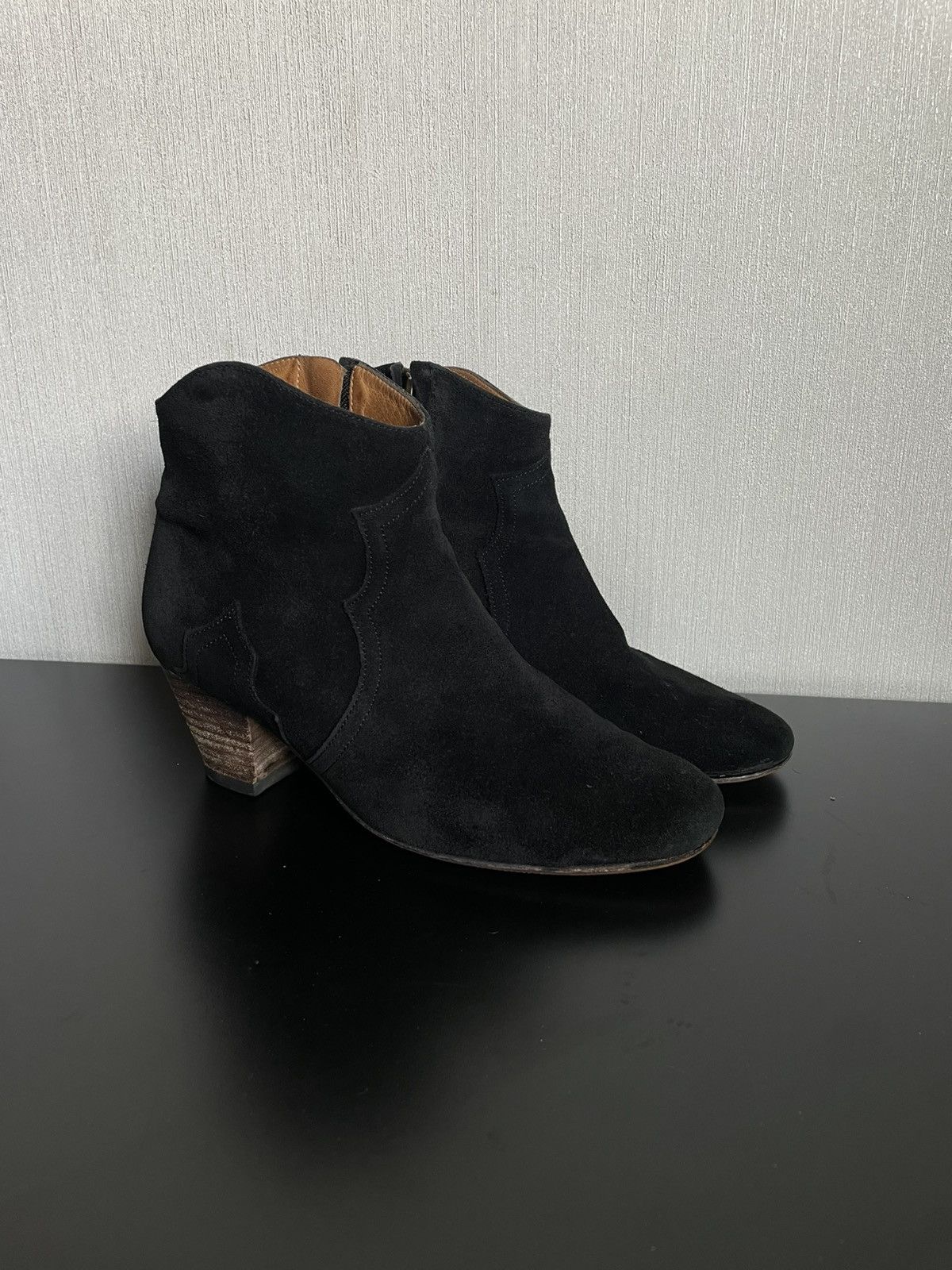Vintage Isabel Marant Suede Western Boots/Heels Zip