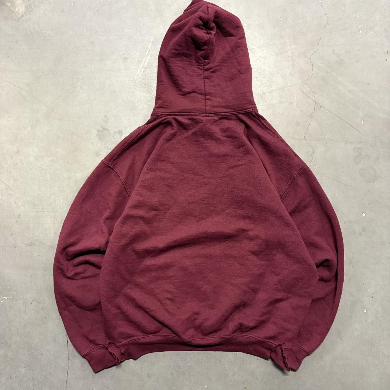 Vintage Crazy Vintage Y2K/2000s Harvard University Burgundy College Essential Hoodie! Size US M / EU 48-50 / 2 - 3 Thumbnail