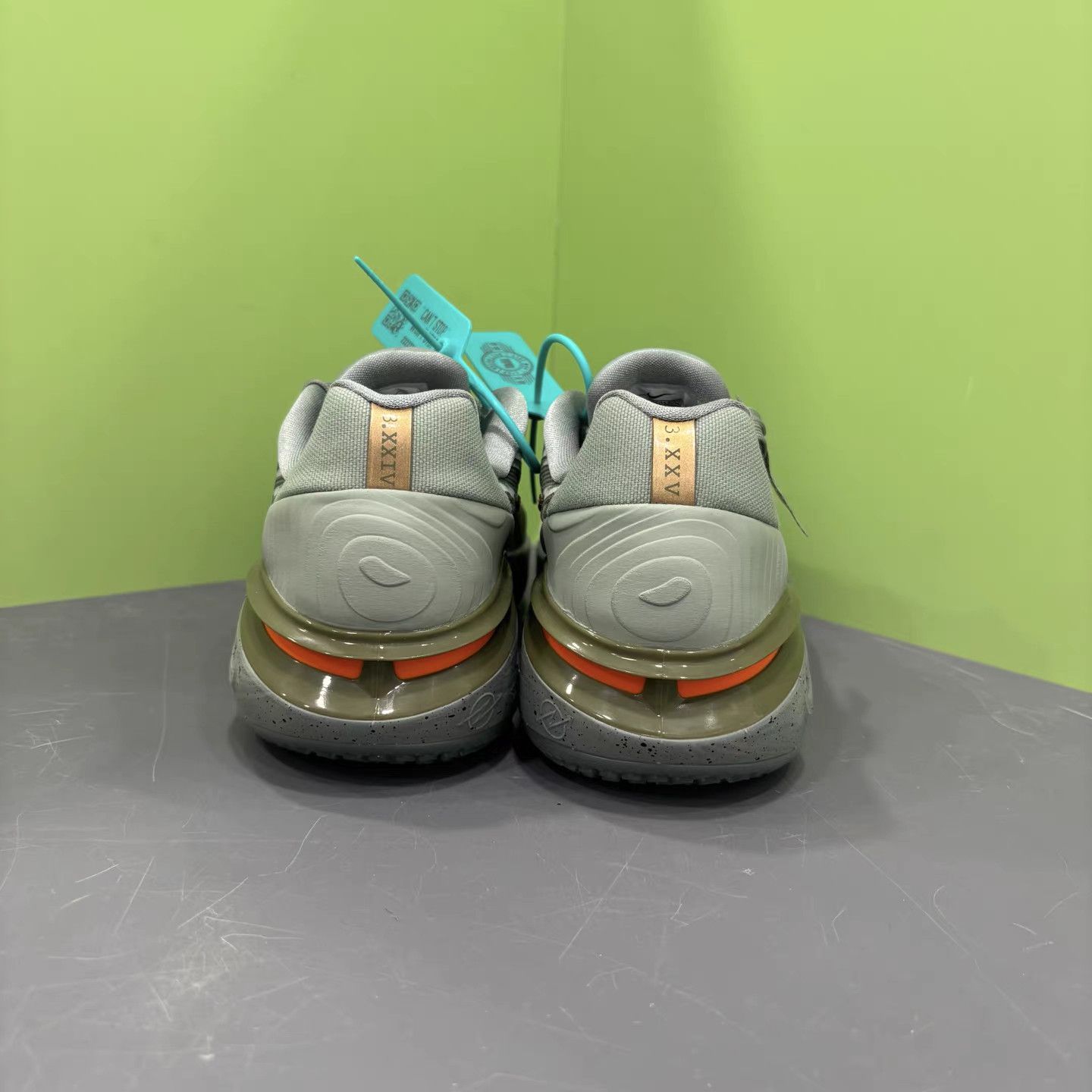 Nike Nike Air Zoom GT Cut 2 Devin Booker PE Basketball Shoes K15 Size US 12 / EU 45 - 6 Thumbnail