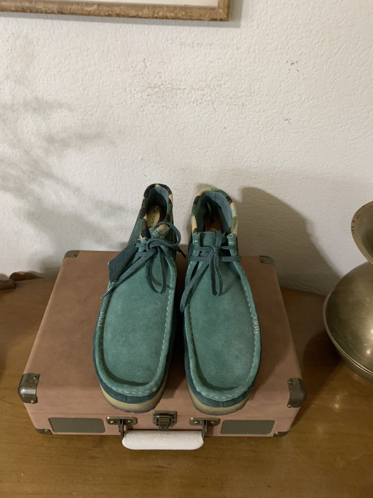 Clarks × END. End. X Clark’s Two Tone Wallabee boots Size US 10 / EU 43 - 2 Thumbnail