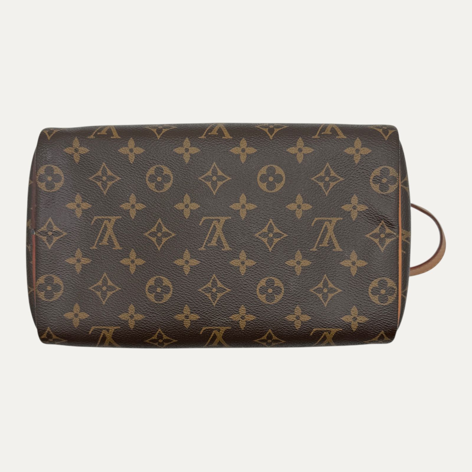 Louis Vuitton Louis Vuitton Dopp Kit Toiletry Pouch Size ONE SIZE - 3 Thumbnail