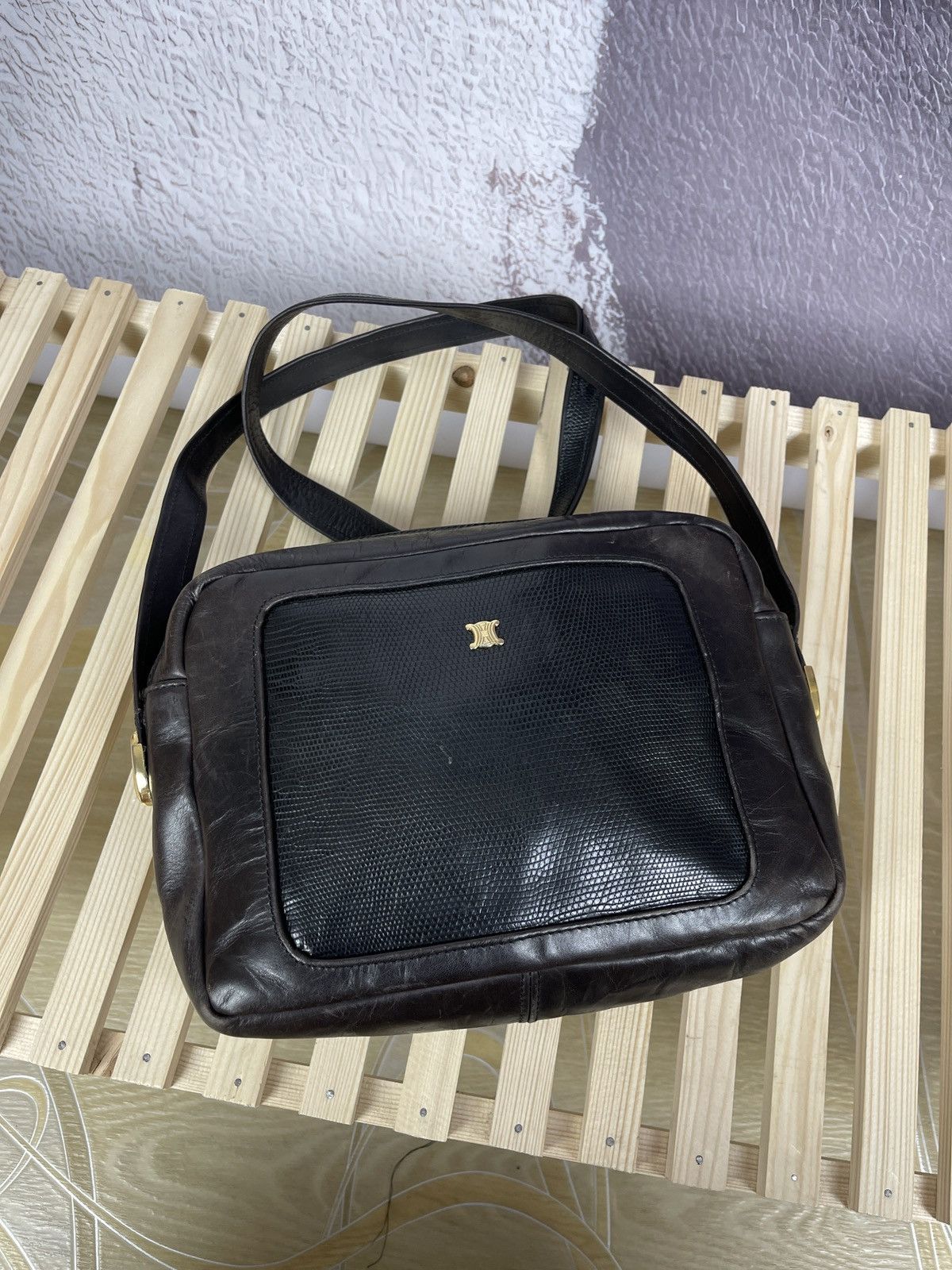 Celine Celine vintage dark brown black leather shoulder bag logo Size ONE SIZE - 1 Thumbnail