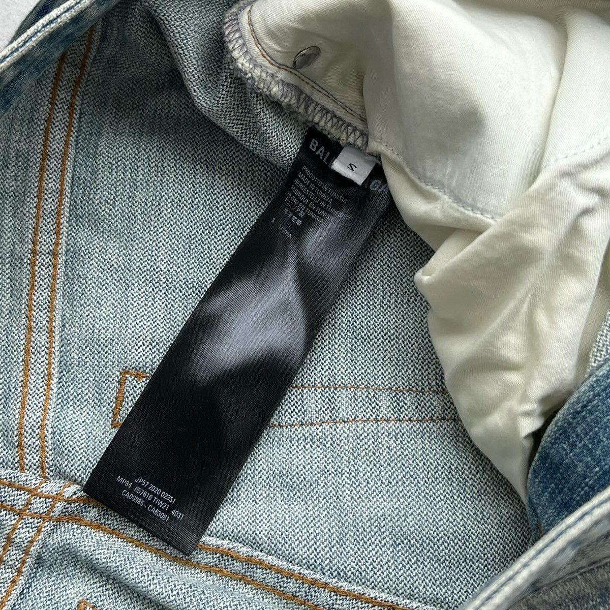 Balenciaga Balenciaga SS21 Hybrid Flannel Shirt Denim Jeans Size US 31 - 9 Thumbnail