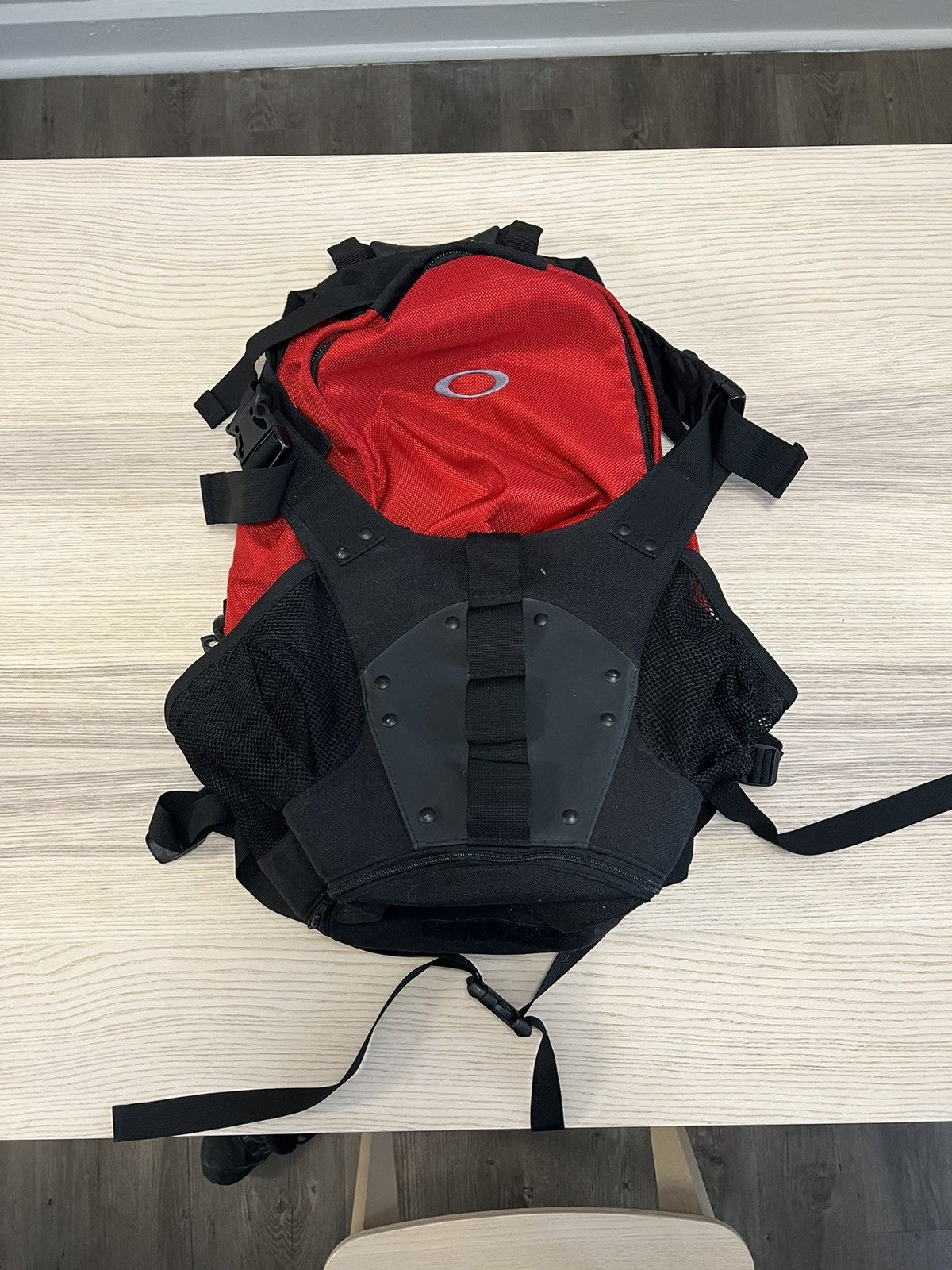 image of 2000S Oakley Backpack in Black/Red, Men's