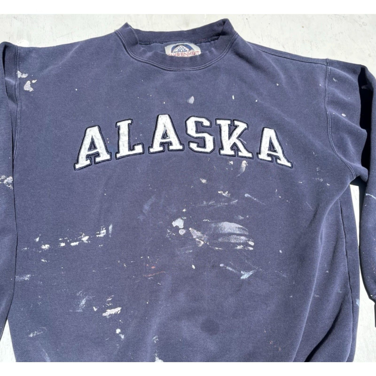 Vintage VINTAGE Fahrenheit Sweatshirt Blue 90s Alaska Logo Heavyweight Pullover Men’s S Size US S / EU 44-46 / 1 - 2 Thumbnail