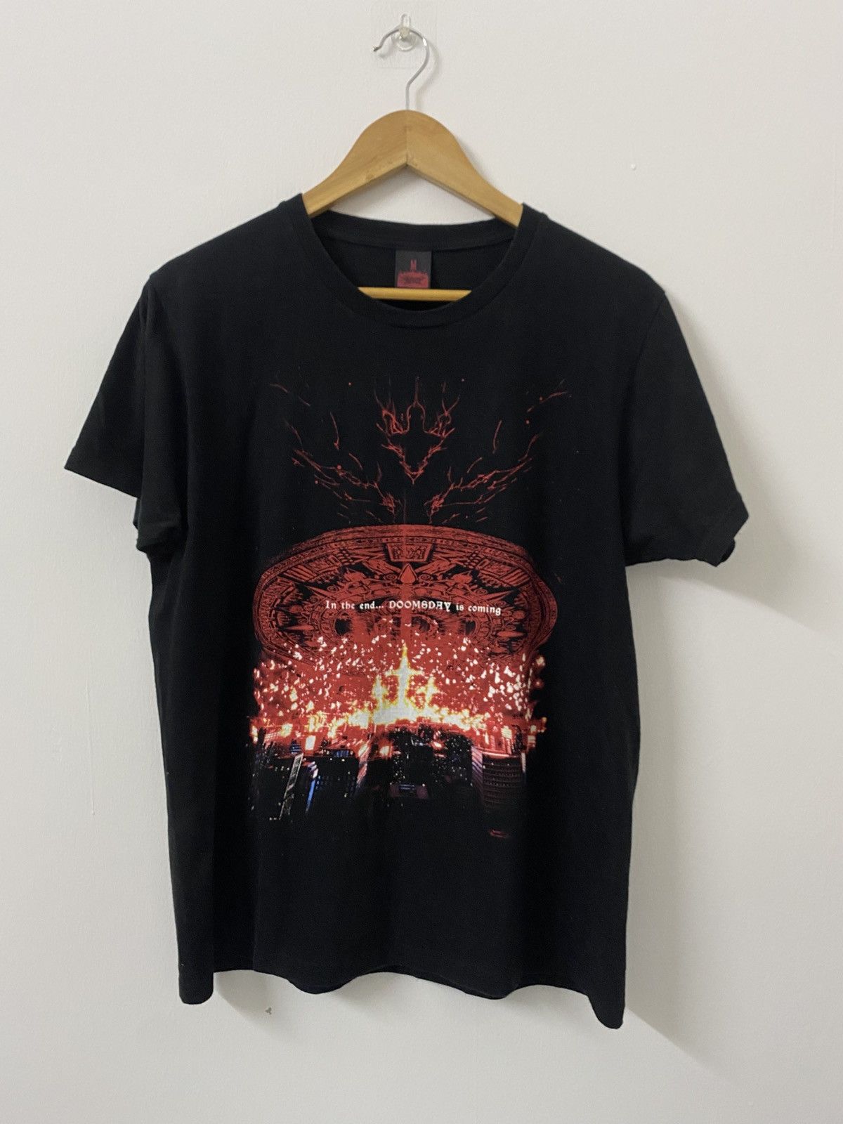 Band Tees Babymetal World Tour 2016 Size US M / EU 48-50 / 2 - 1 Thumbnail