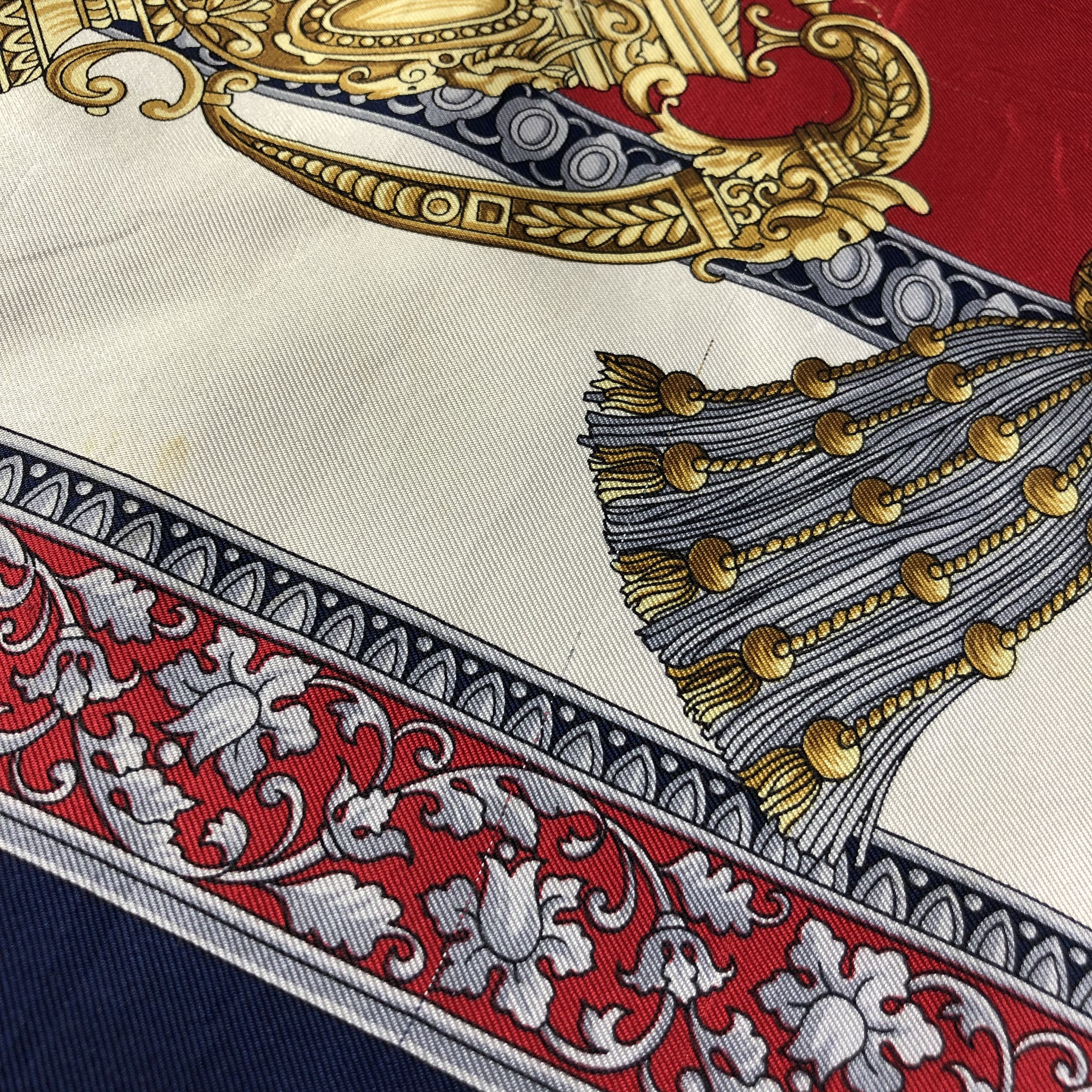 Vintage Luxury Design Silk Scarf M558 Size ONE SIZE - 9 Thumbnail