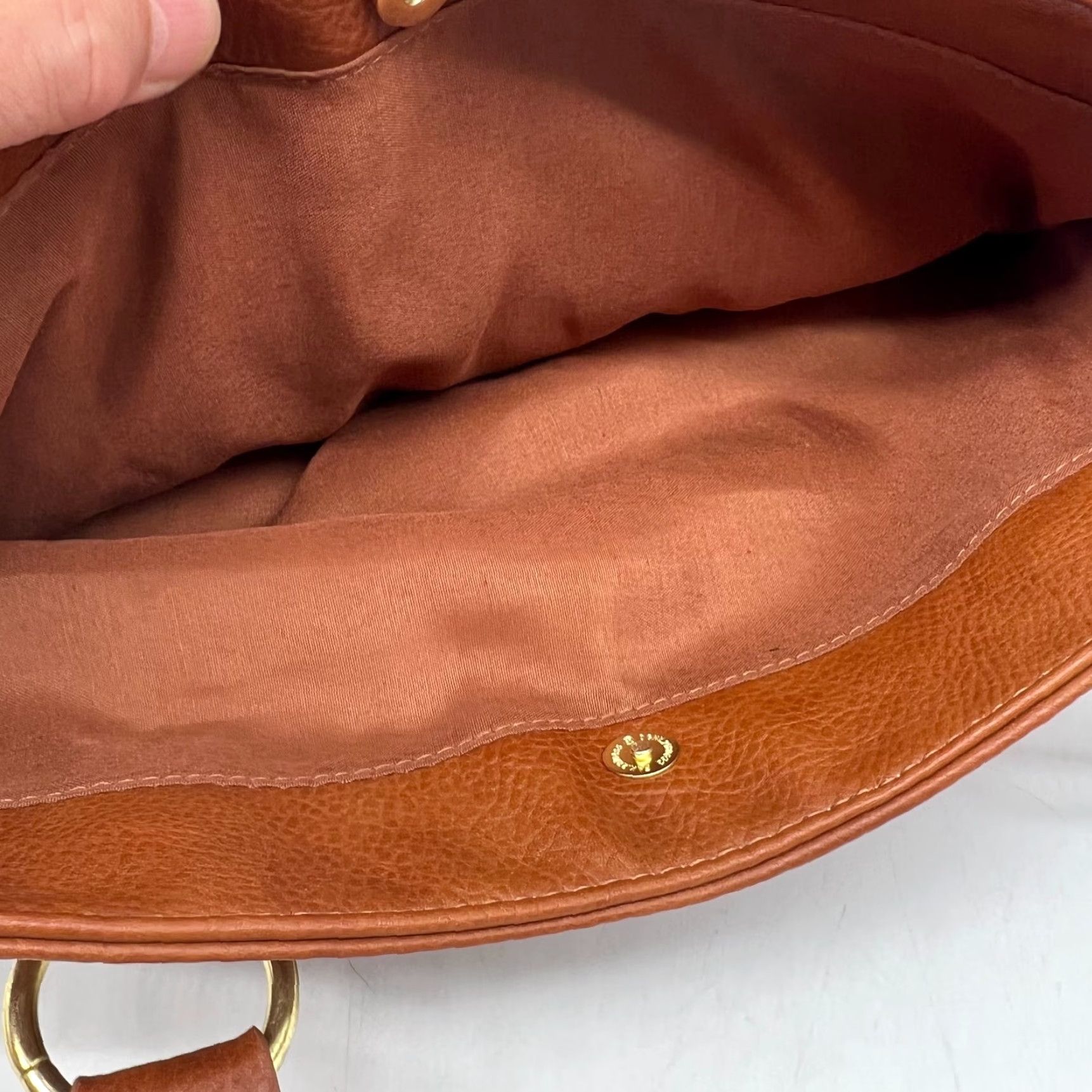Liz Claiborne VINTAGE Liz Claiborne Leather Handbag Satchel Top Handle Bag 10x14 Size Womens Brown Tan Size ONE SIZE - 4 Thumbnail