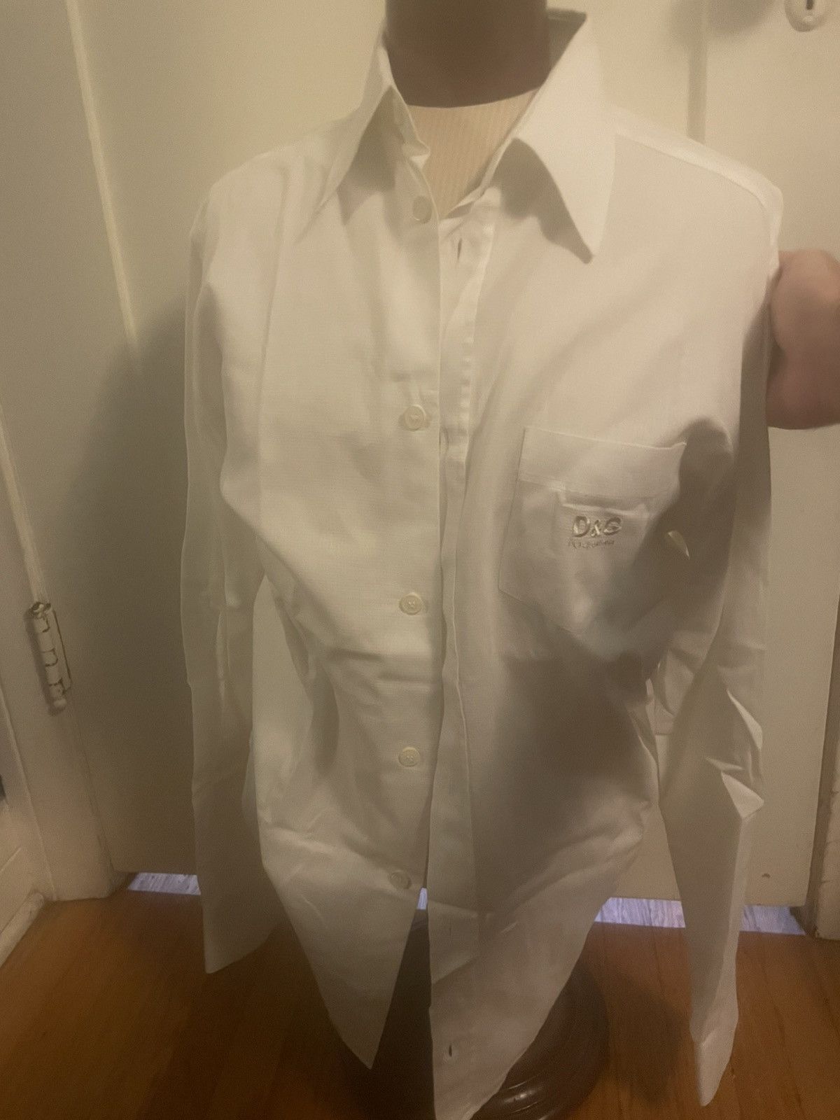 Dolce & Gabbana VTG Dolce & Gabbana White Button Down Logo Pocket Embroider Size US M / EU 48-50 / 2 - 4 Thumbnail