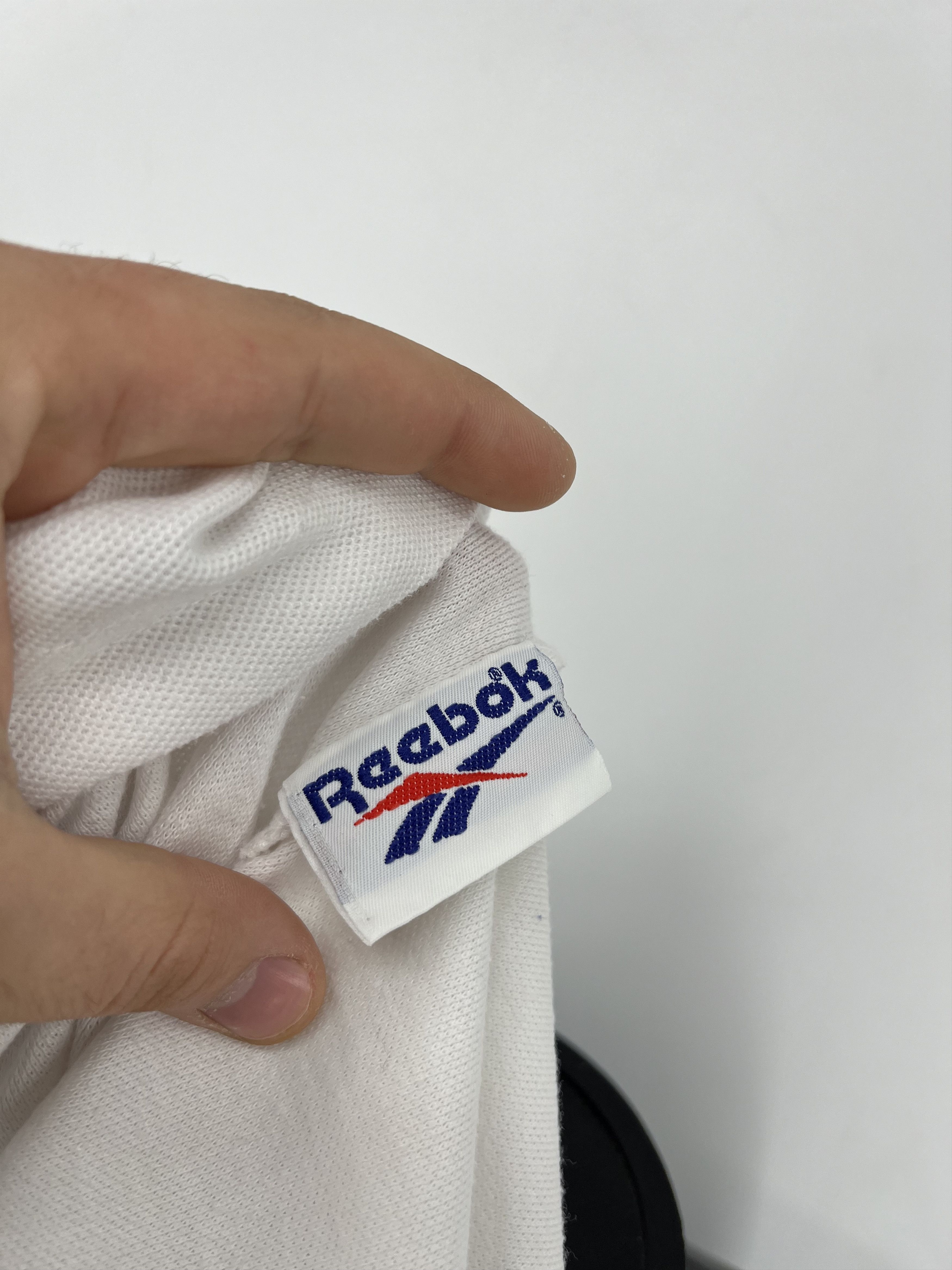 Reebok × Vintage Vintage Y2K Reebok Streetwear Sportwear Style grailed Size US L / EU 52-54 / 3 - 9 Thumbnail