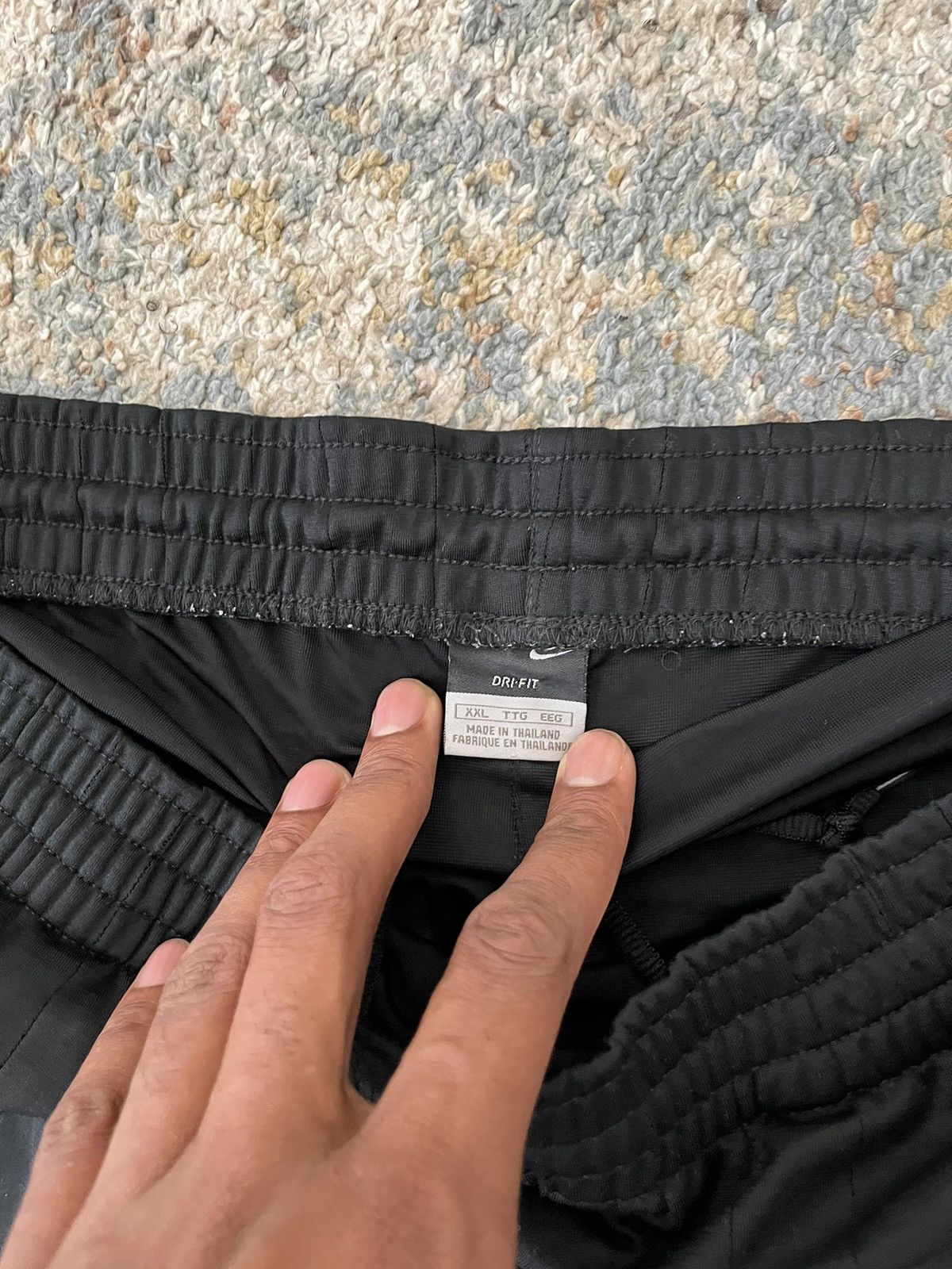Nike × Vintage VTG Nike Sweatpants 2XL Stripe Black white Y2K Size US 36 / EU 52 - 5 Thumbnail