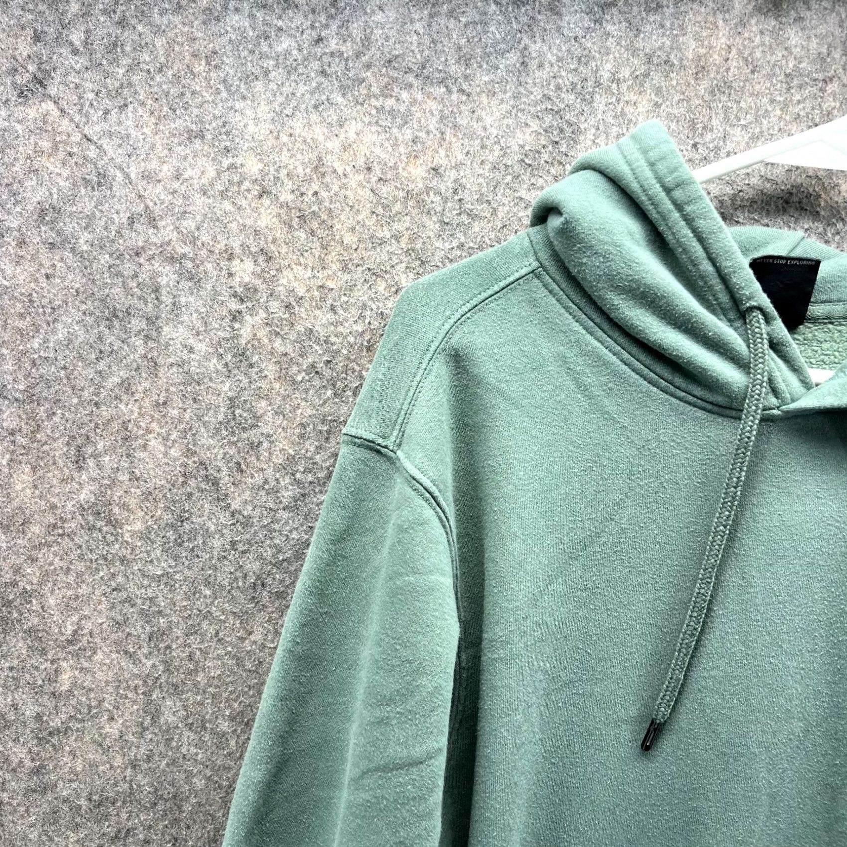 The North Face VINTAGE The North Face Sweater Men Small Teal Blue Hoodie Pullover Throwback Jacket Size US S / EU 44-46 / 1 - 3 Thumbnail