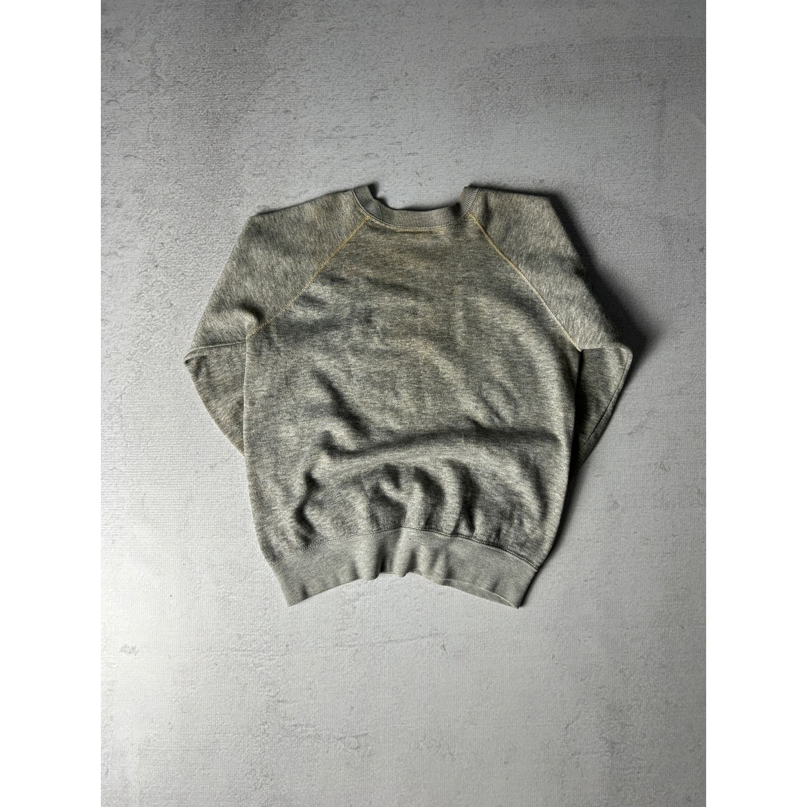 Disney Vintage Disney Grey Crewneck Sweatshirt - Women's Medium Size M / US 6-8 / IT 42-44 - 2 Thumbnail