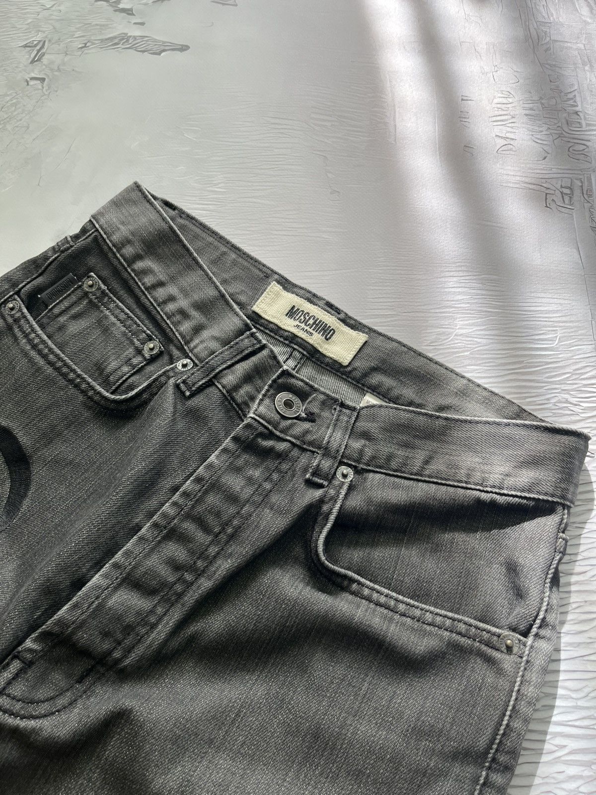 Moschino Moschino Vintage Luxury Jeans Denim Art Logo Gray Size US 28 / EU 44 - 4 Thumbnail