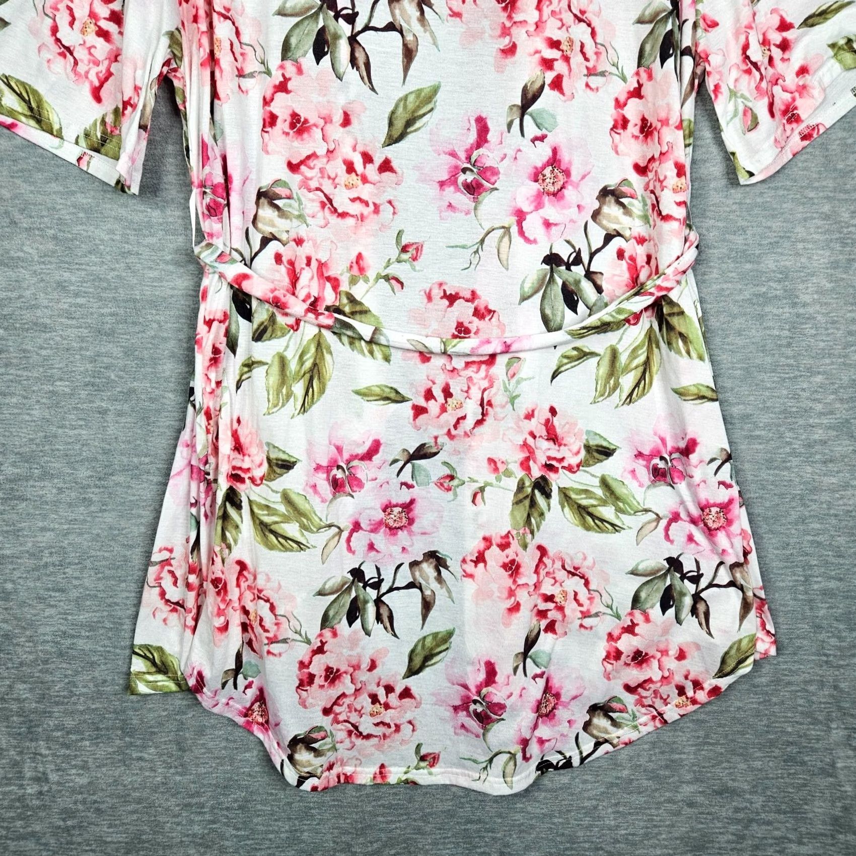 Show Me Your MuMu Show Me Your MuMu Women's Floral Kimono Robe OS Pink Size ONE SIZE - 7 Thumbnail