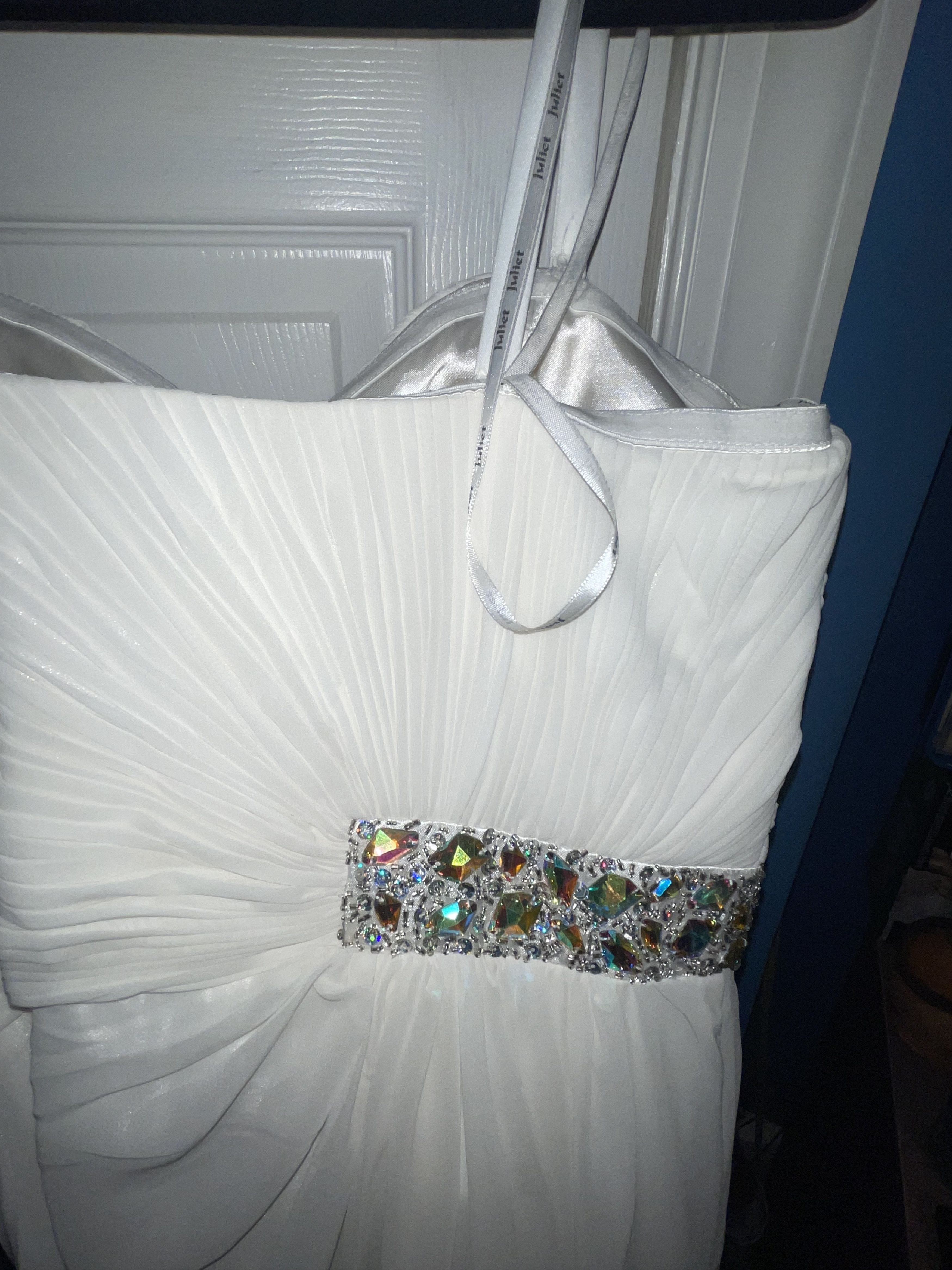 Other Juliet Elegant Cream Wedding Dress Size S / US 4 / IT 40 - 5 Thumbnail