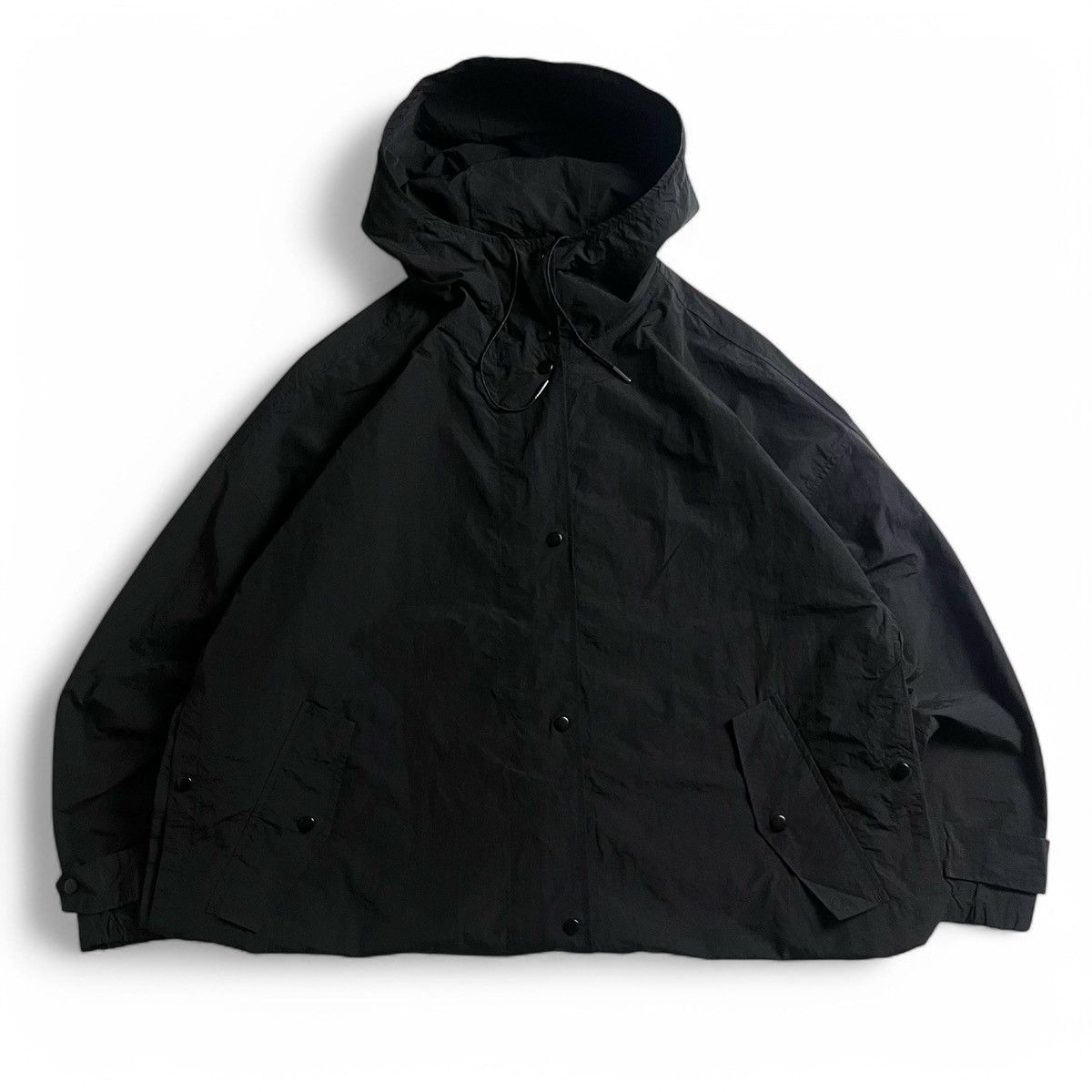 🔥HOT🔥Goa Sports wear Black Nilon First Tail Parka