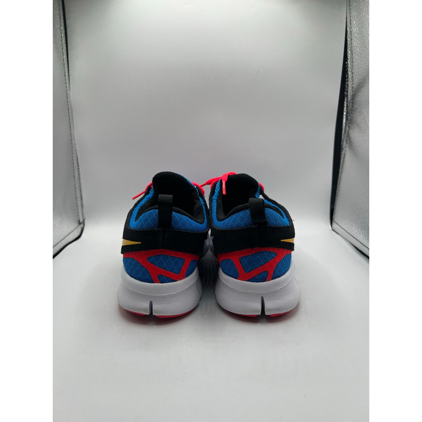 Nike Nike Free RN 2 GS “Black Multi” size 6 Y Size US 6 / IT 36 - 4 Thumbnail