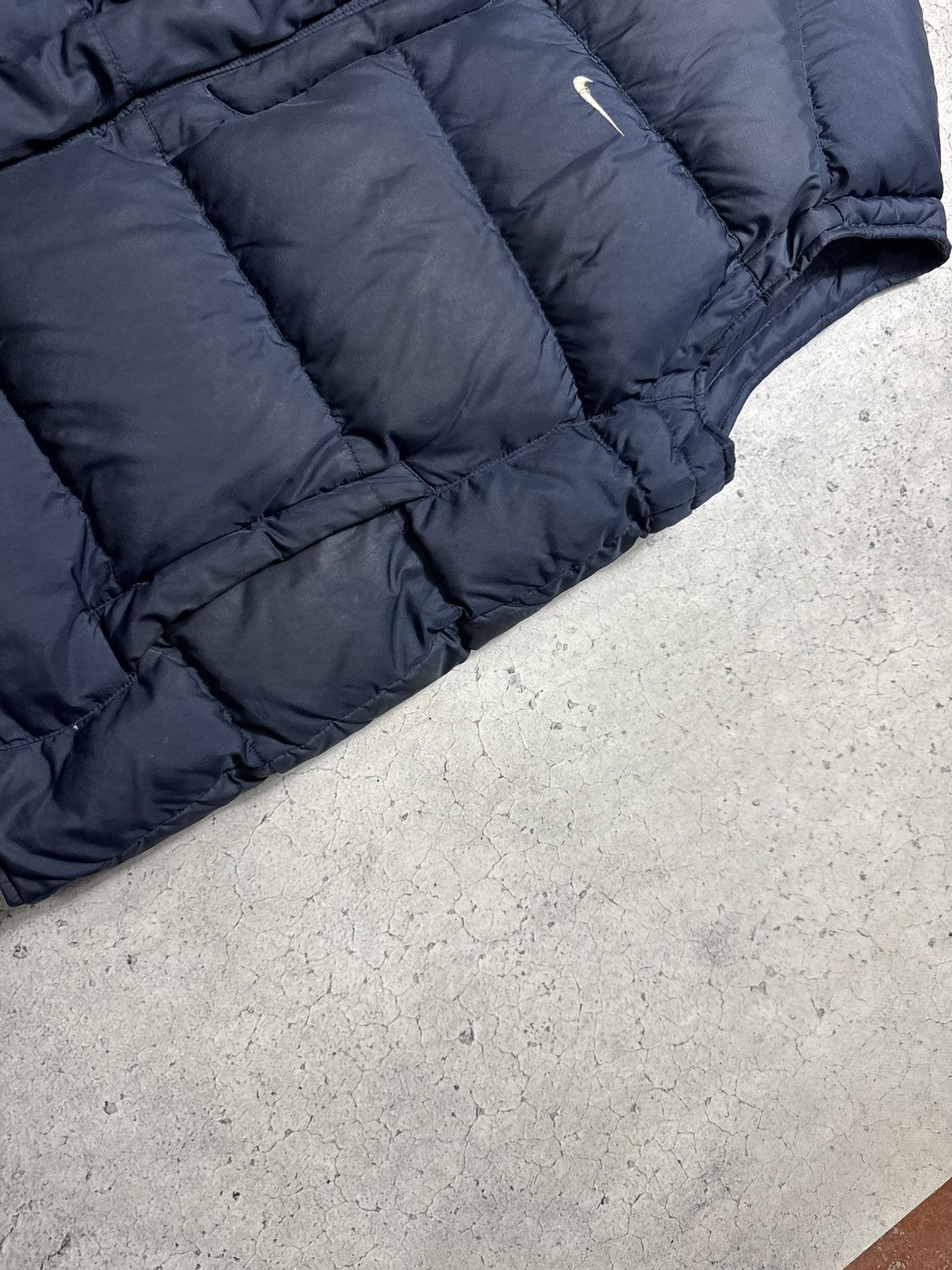 Nike Nike Vintage Down Puffer Vest Swoosh Drill Y2K Size US XL / EU 56 / 4 - 5 Thumbnail