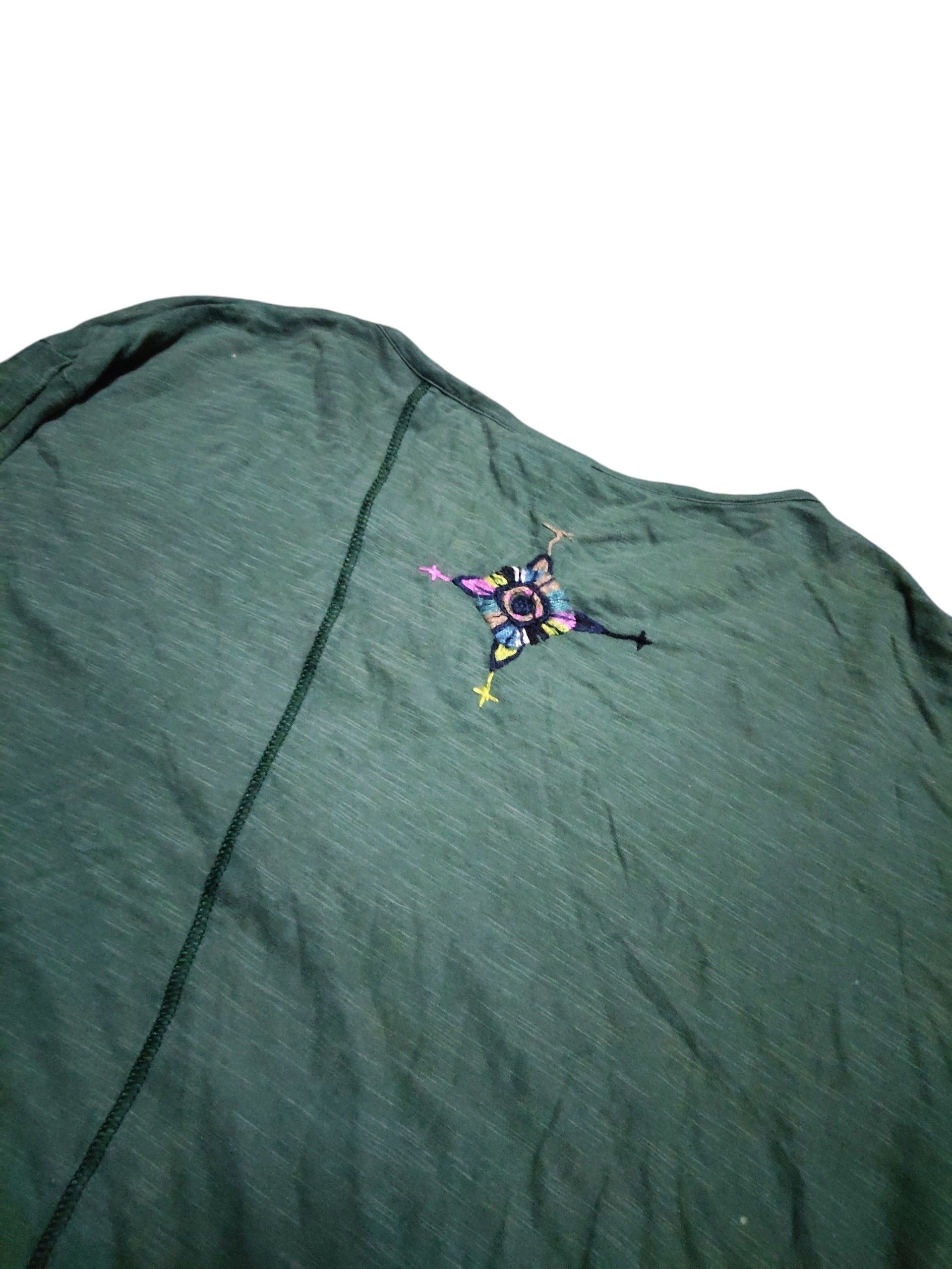 Japanese Brand vintage AMINA Navajo Native motive designer t shirt Size US L / EU 52-54 / 3 - 6 Thumbnail