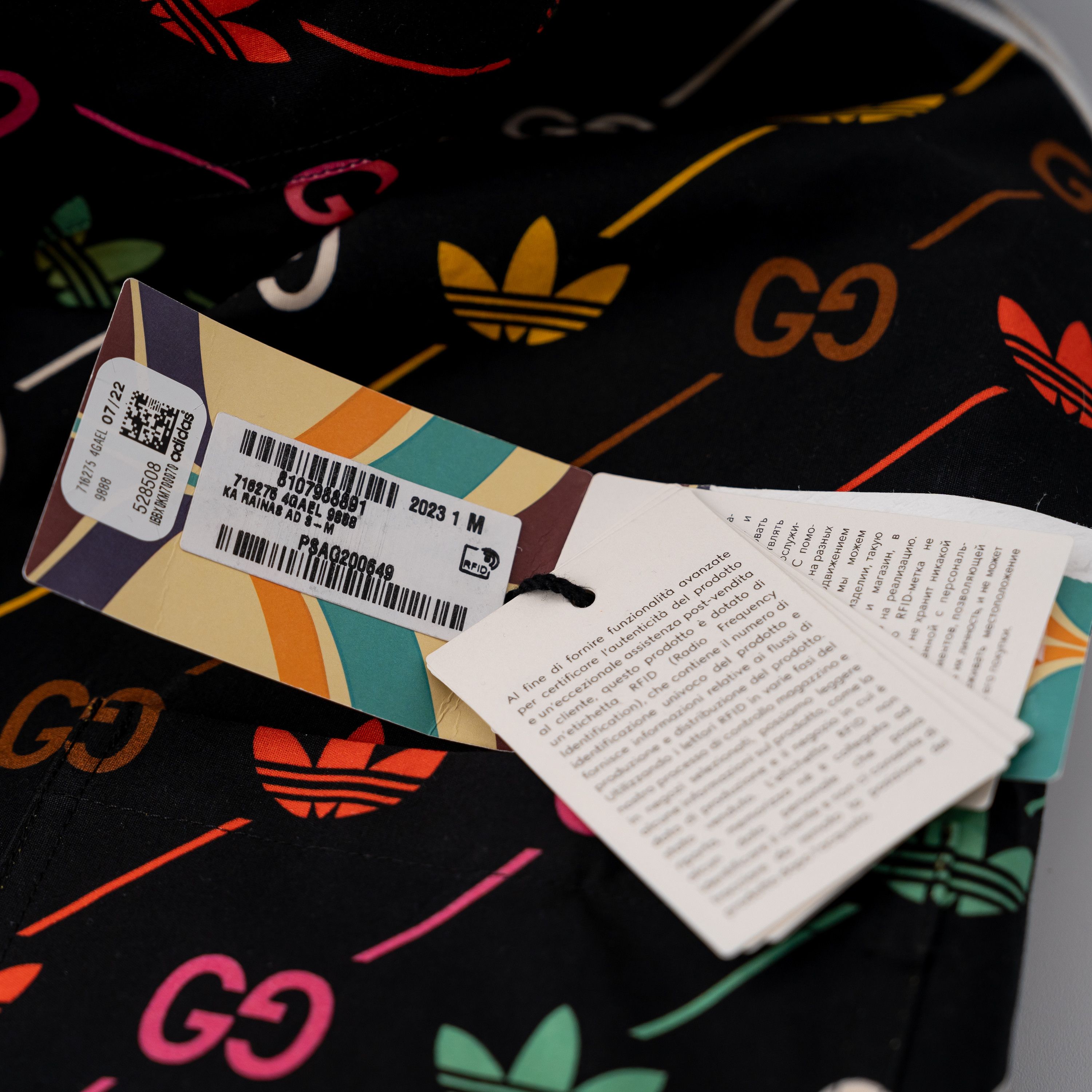 Gucci M Gucci Adidas Cape Jacket trefoil GG logo reversible hooded Size US M / EU 48-50 / 2 - 6 Thumbnail