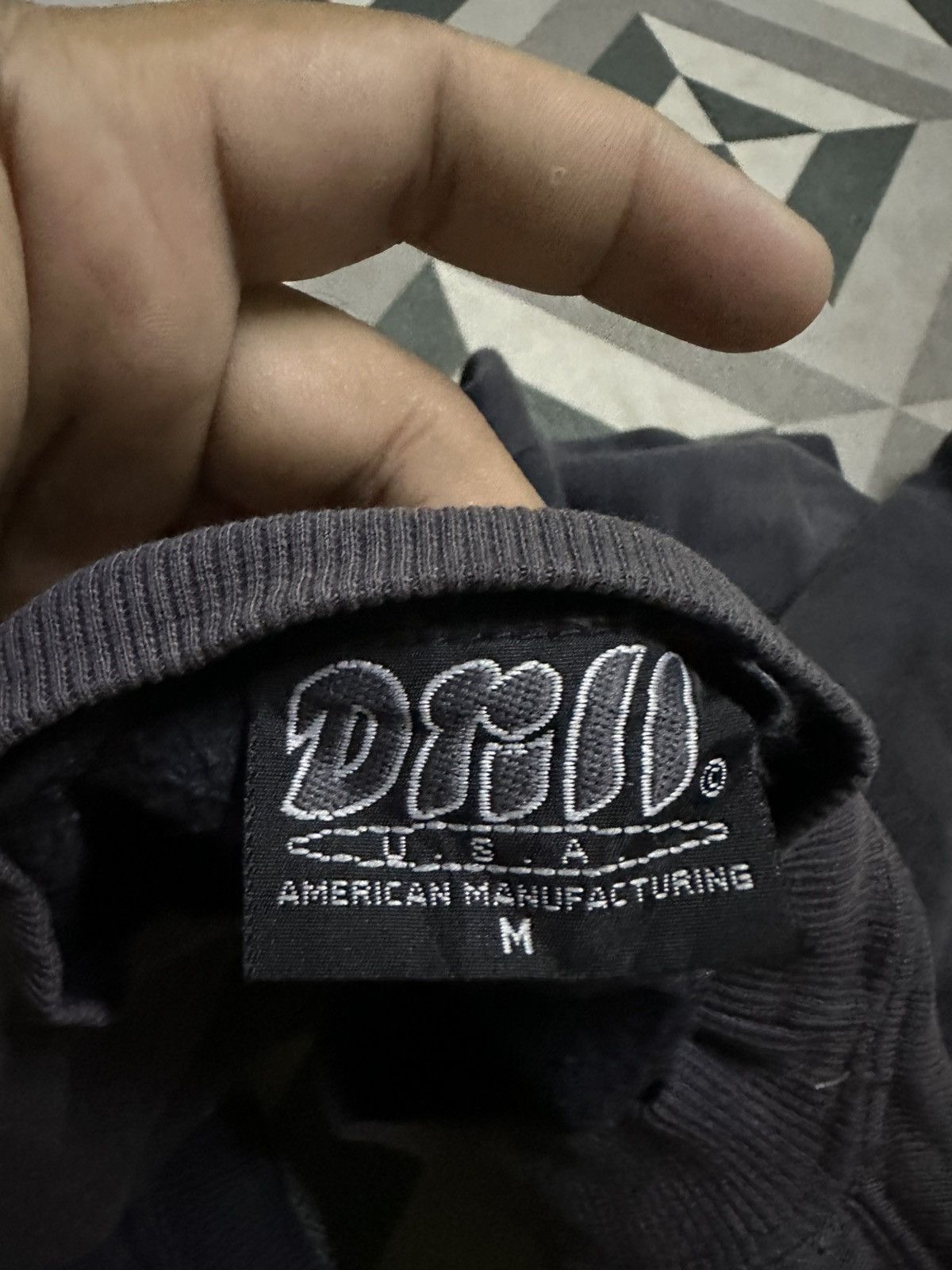 Welcome Skateboards Vintage 90s Drill sunfaded sweatshirt Size US M / EU 48-50 / 2 - 6 Thumbnail