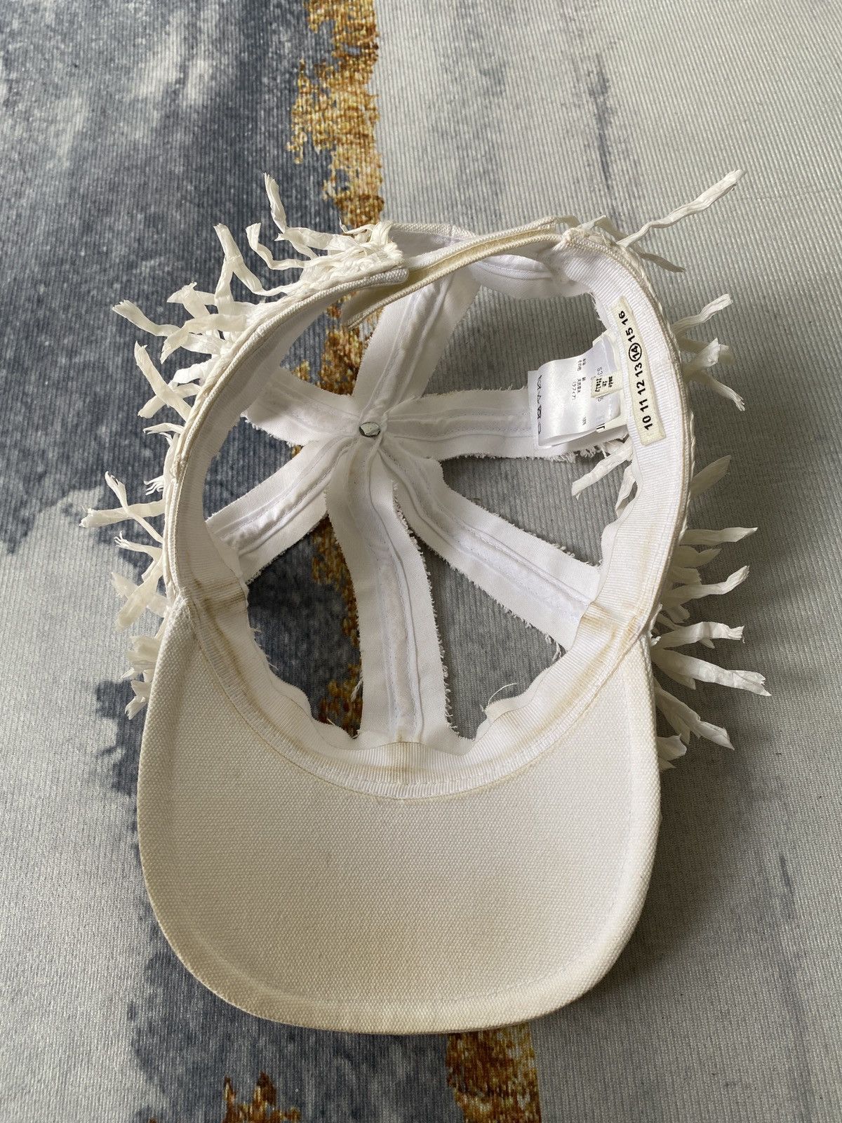 Maison Margiela SS19 Decorated Dried Woven Raphia Hat In 100 White Cap Size ONE SIZE - 5 Thumbnail