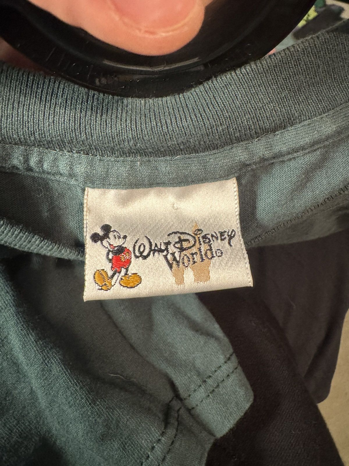 Disney Vintage Walt Disney World Tigger The Tiger Tee Size US L / EU 52-54 / 3 - 3 Thumbnail