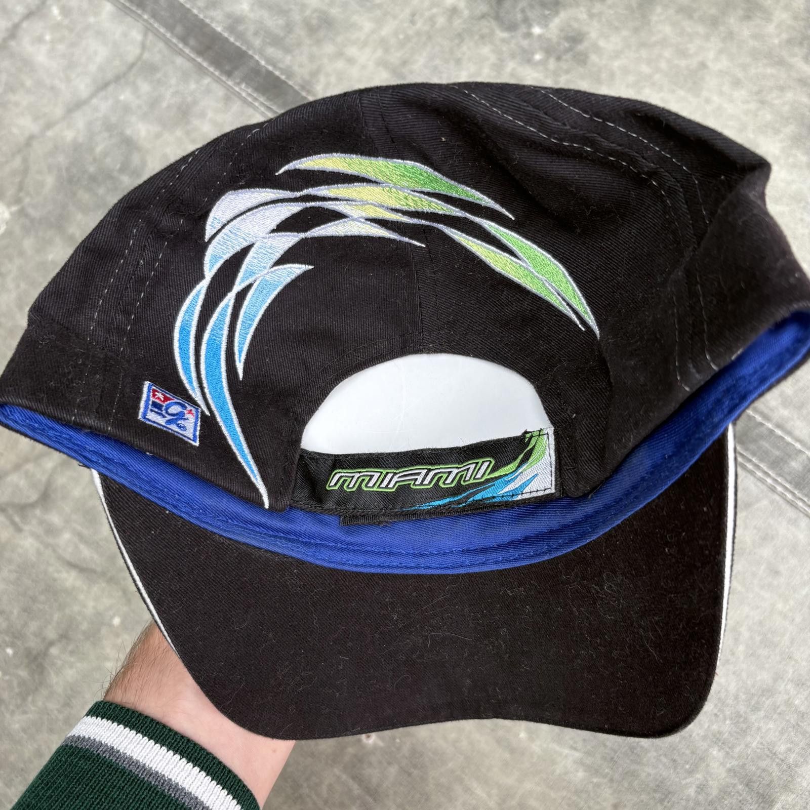 Hard Rock Cafe Vintage Y2K Deadstock Hard Rock Cafe The Game Sportswear Hat Size ONE SIZE - 2 Thumbnail