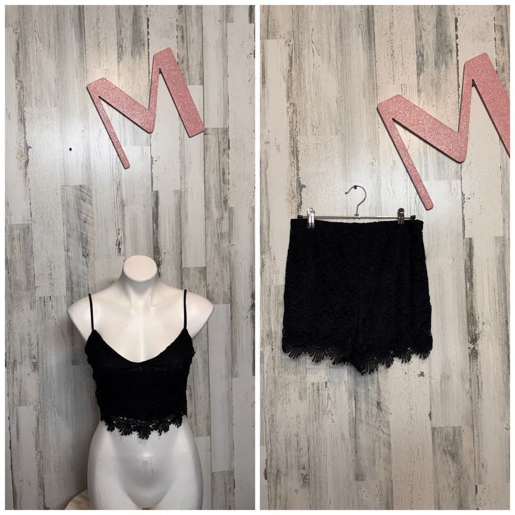 Other Charlotte Russe Black Lace 2-Piece Set | Crop Top & High-Wai Size US 29 - 1 Thumbnail