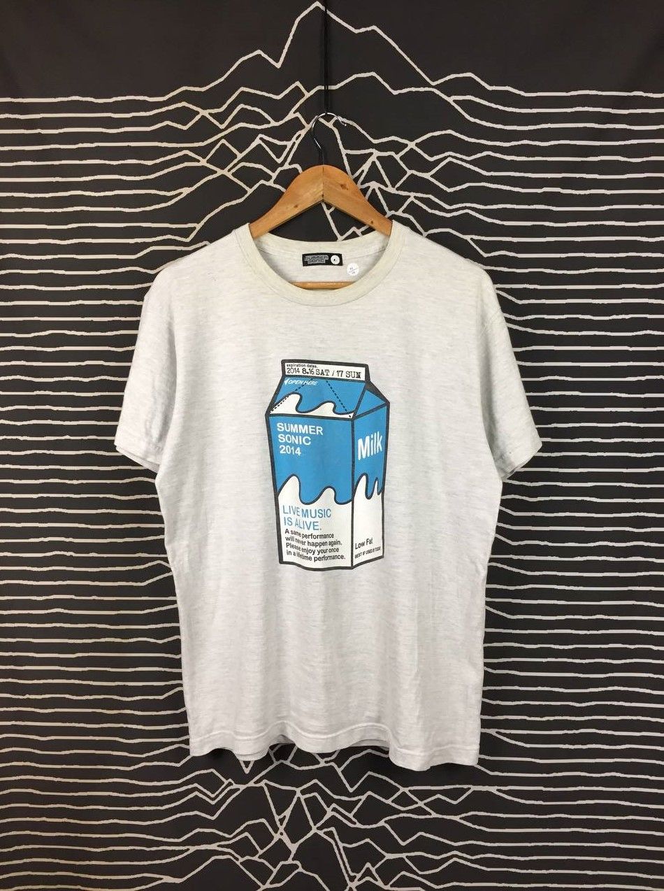 Band Tees Summer Sonic 2014 Music Fest Arctic Monkey Queen Band Tee Size US L / EU 52-54 / 3 - 2 Thumbnail