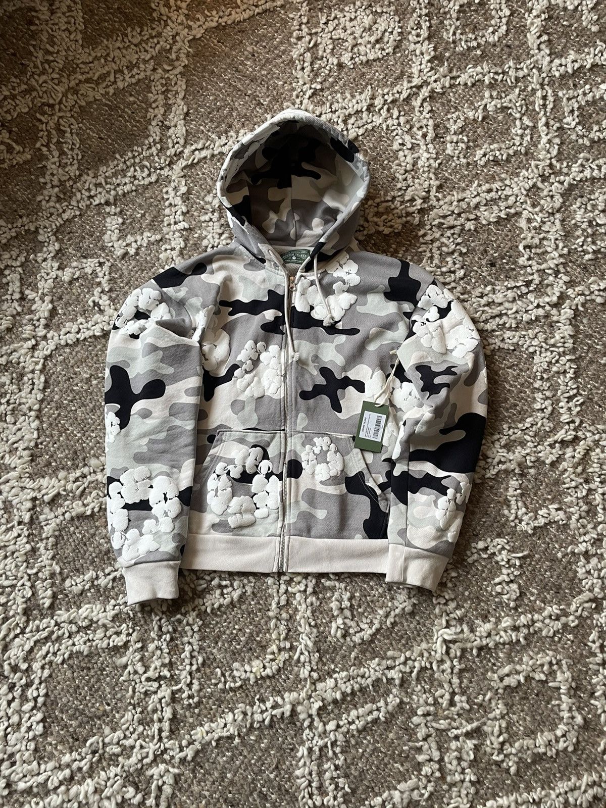 Denim Tears★Wreath カンガルーポケットフーディー Gray DENIM TEARS Denim tears zip up cotton wreath | Grailed