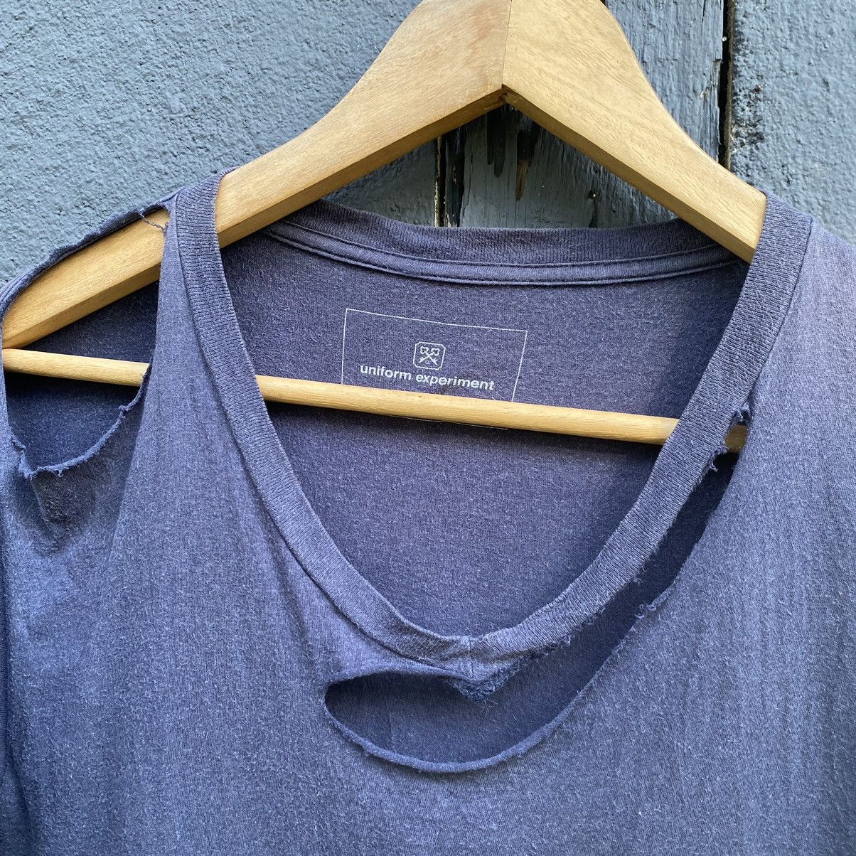uniform experiment Thrashed Faded Uniform Experiment Navy ERD Grunge Tshirt Size US M / EU 48-50 / 2 - 4 Thumbnail