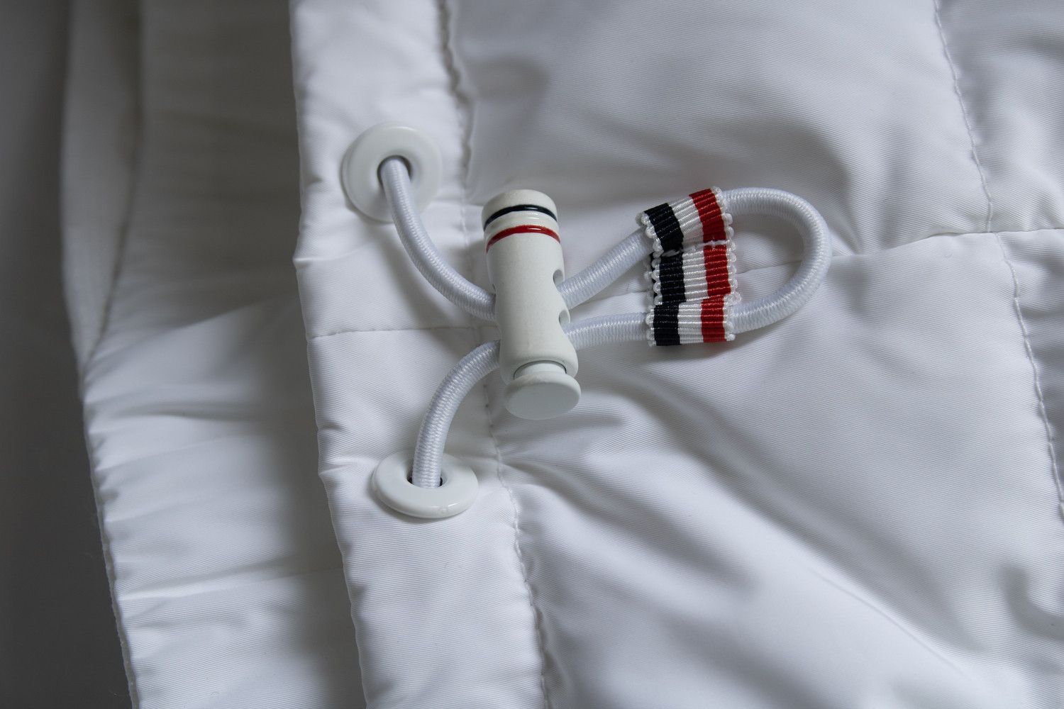 Thom Browne Thom Browne, padded gilet in white Size M / US 6-8 / IT 42-44 - 10 Thumbnail